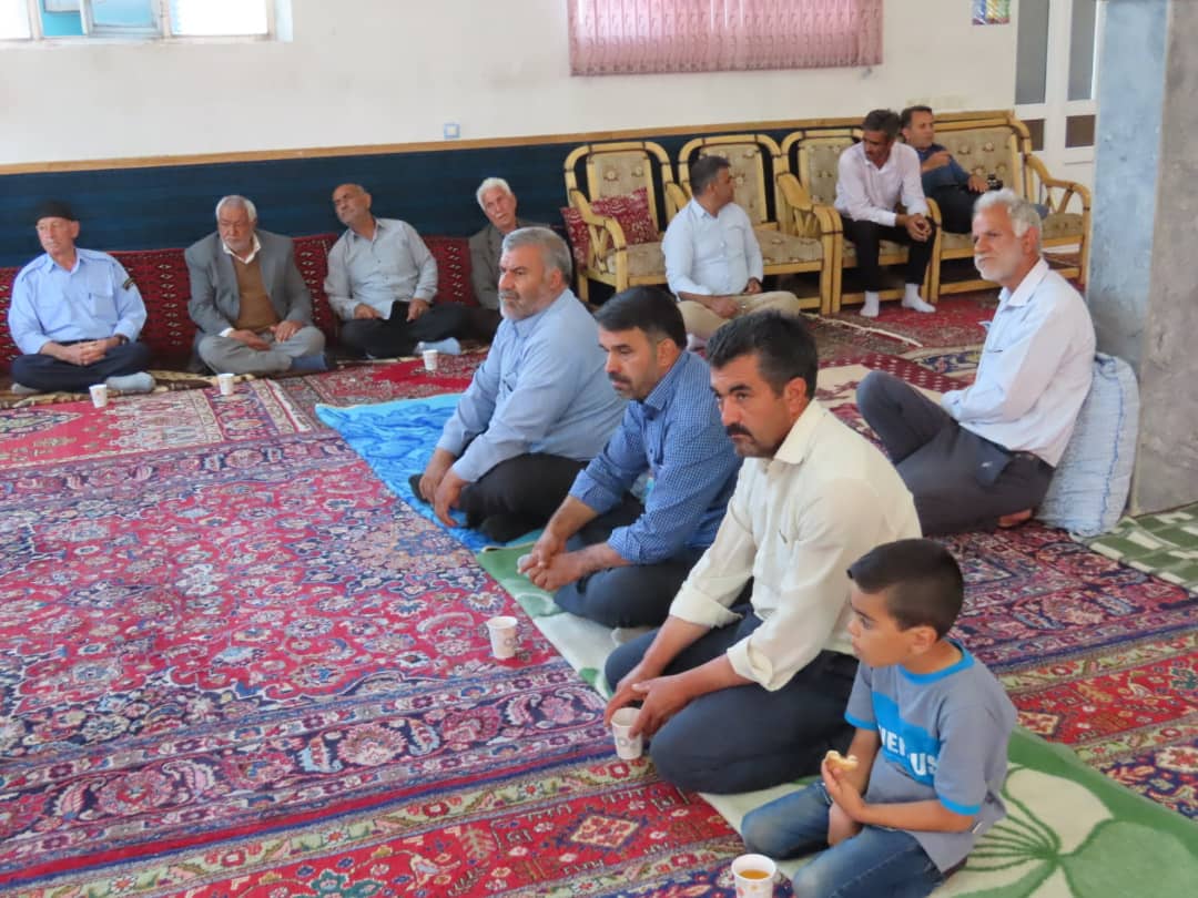 بازدید فرماندار و جمعی از مسئولان شهرستان از روستای بسطام توابع بخش مرکزی