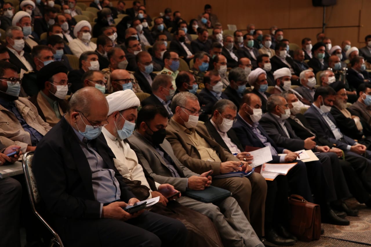 جلسه شورای اداری آذربایجان غربی با حضور رییس جمهور