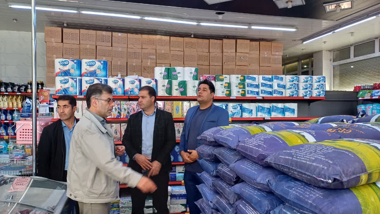 بازدید و بازرسی میدانی اعضای کمیسیون نظارت بر امور اصناف شهرستان از واحدهای صنفی تامین کننده اقلام ضروری و اساسی پیرو تأکیدات فرماندار چایپاره