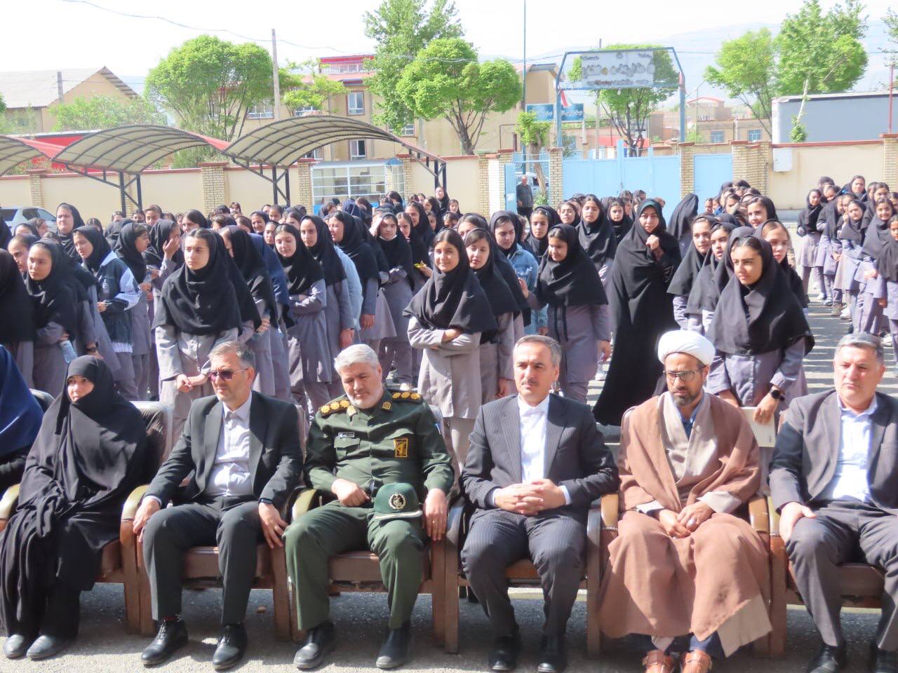 مراسم «زنگ سپاس معلم» به مناسبت آغاز هفته بزرگداشت معلم