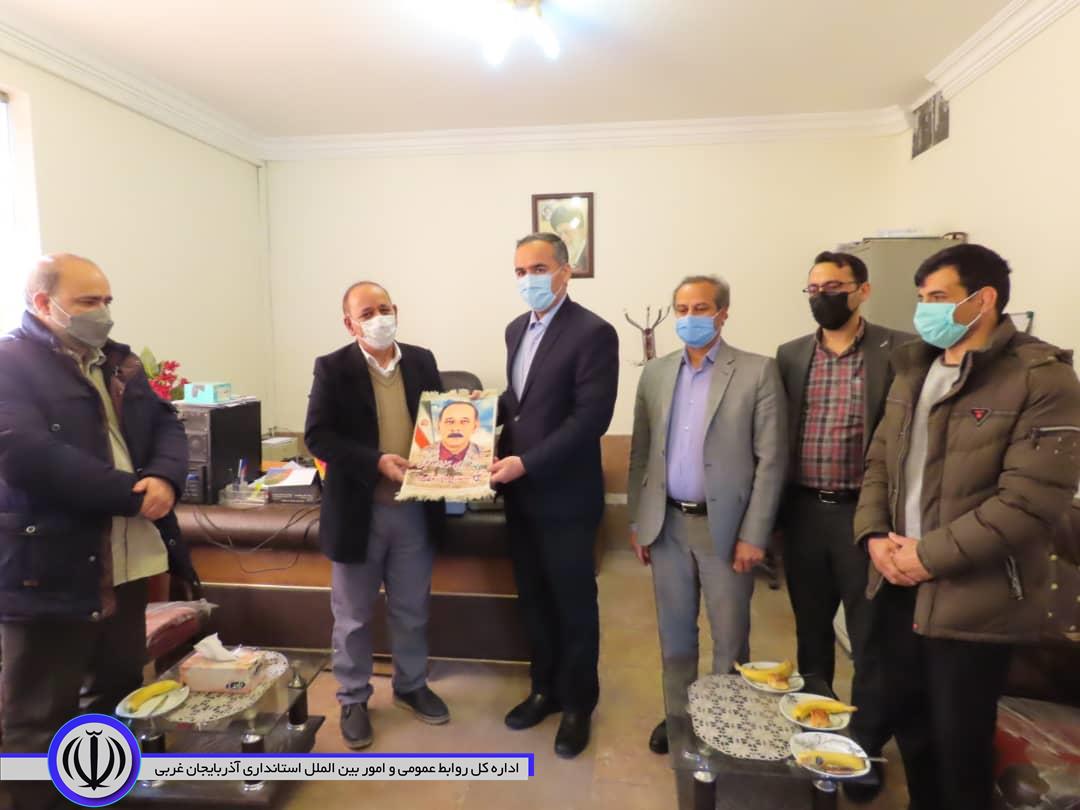 بازدید سرزده شکورزاده فرماندار شهرستان چایپاره از اداره تعاون روستایی