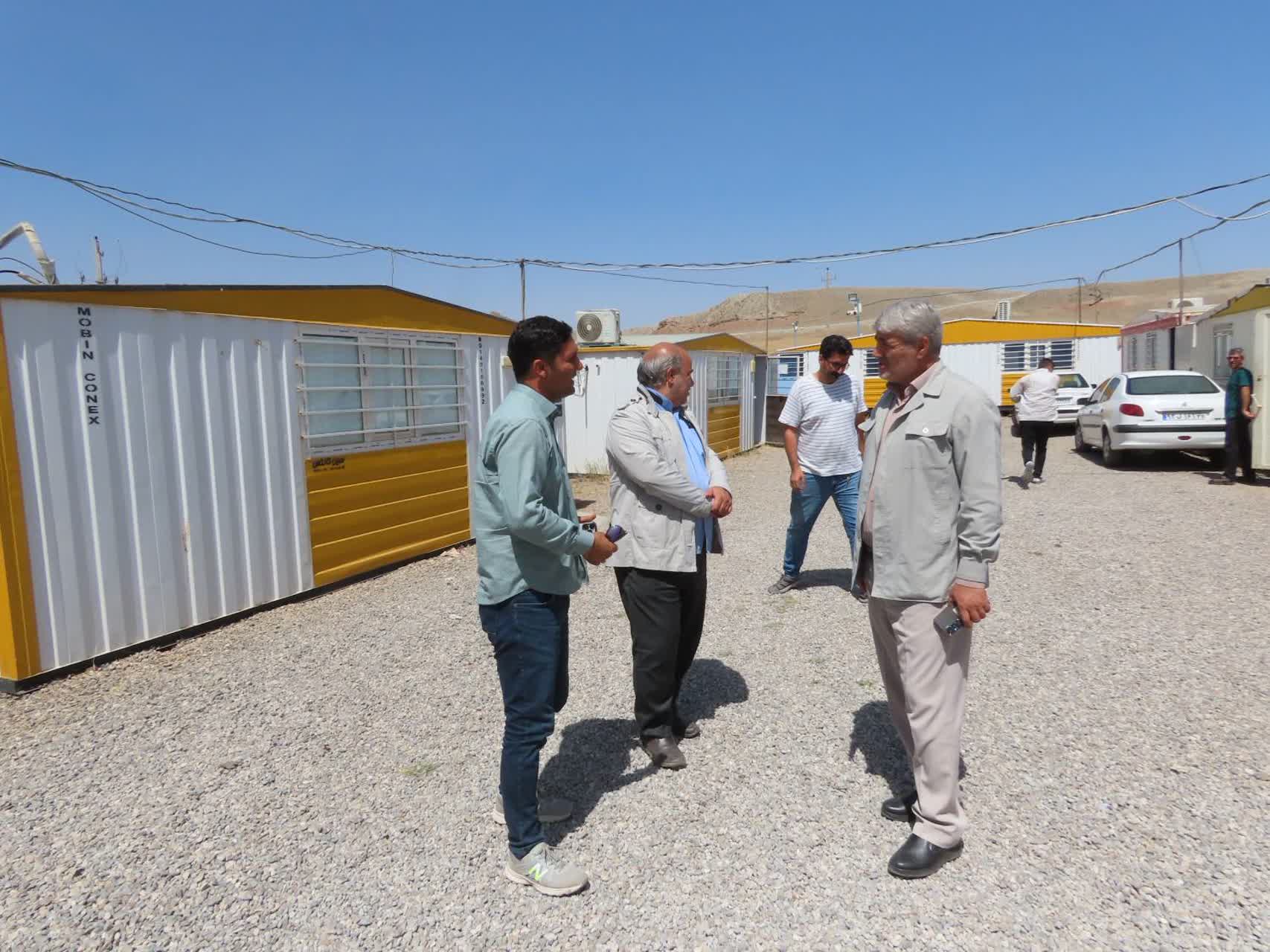 بازدید فرماندار از کارگاه پیمانکار بزرگراه گیت ورودی منطقه آزاد ماکو تا سه راهی ایواوغلی