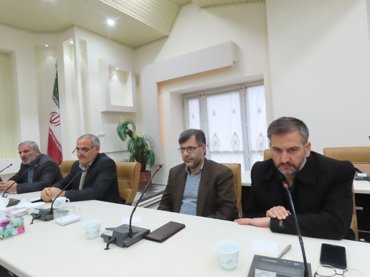 فرماندار شهرستان چایپاره خبر داد: پیکر پاک و مطهر یک شهید گمنام در روستای چورس خاکسپاری خواهد شد