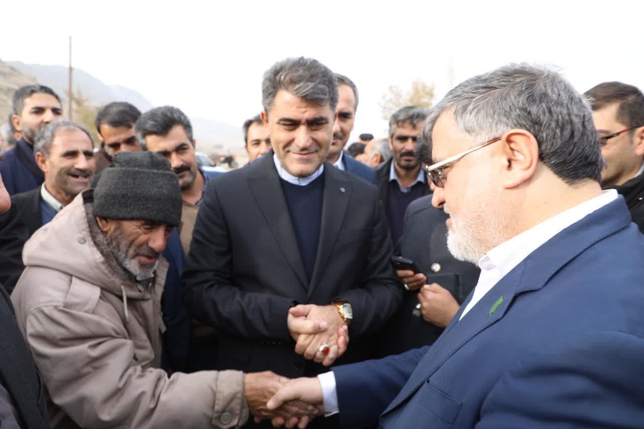 بازدید استاندار آذربایجانغربی از روستای تاریخی بسطام