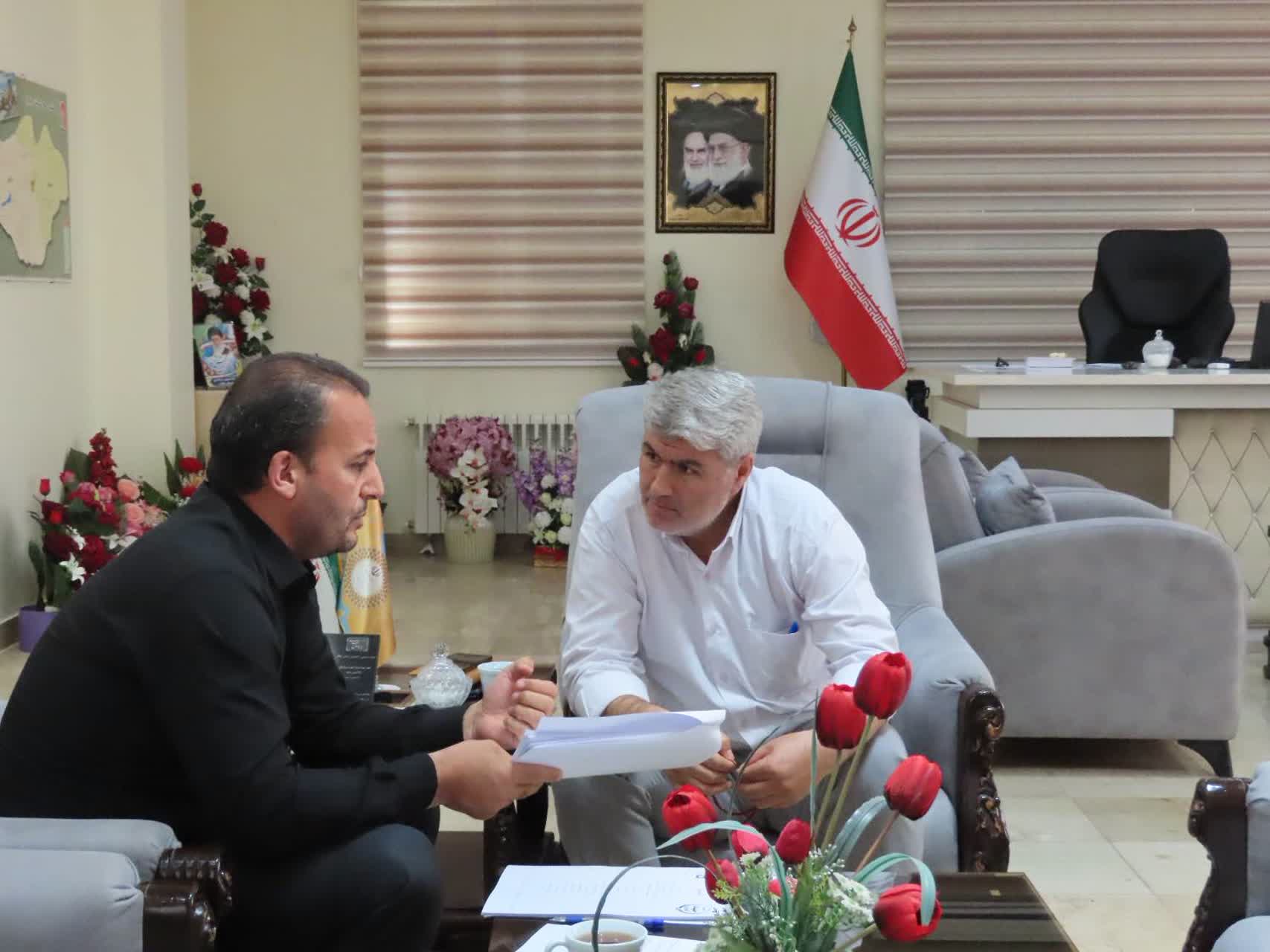 ارائه گزارش عملکرد چهارماهه دستگاه های اجرایی به فرماندار چایپاره