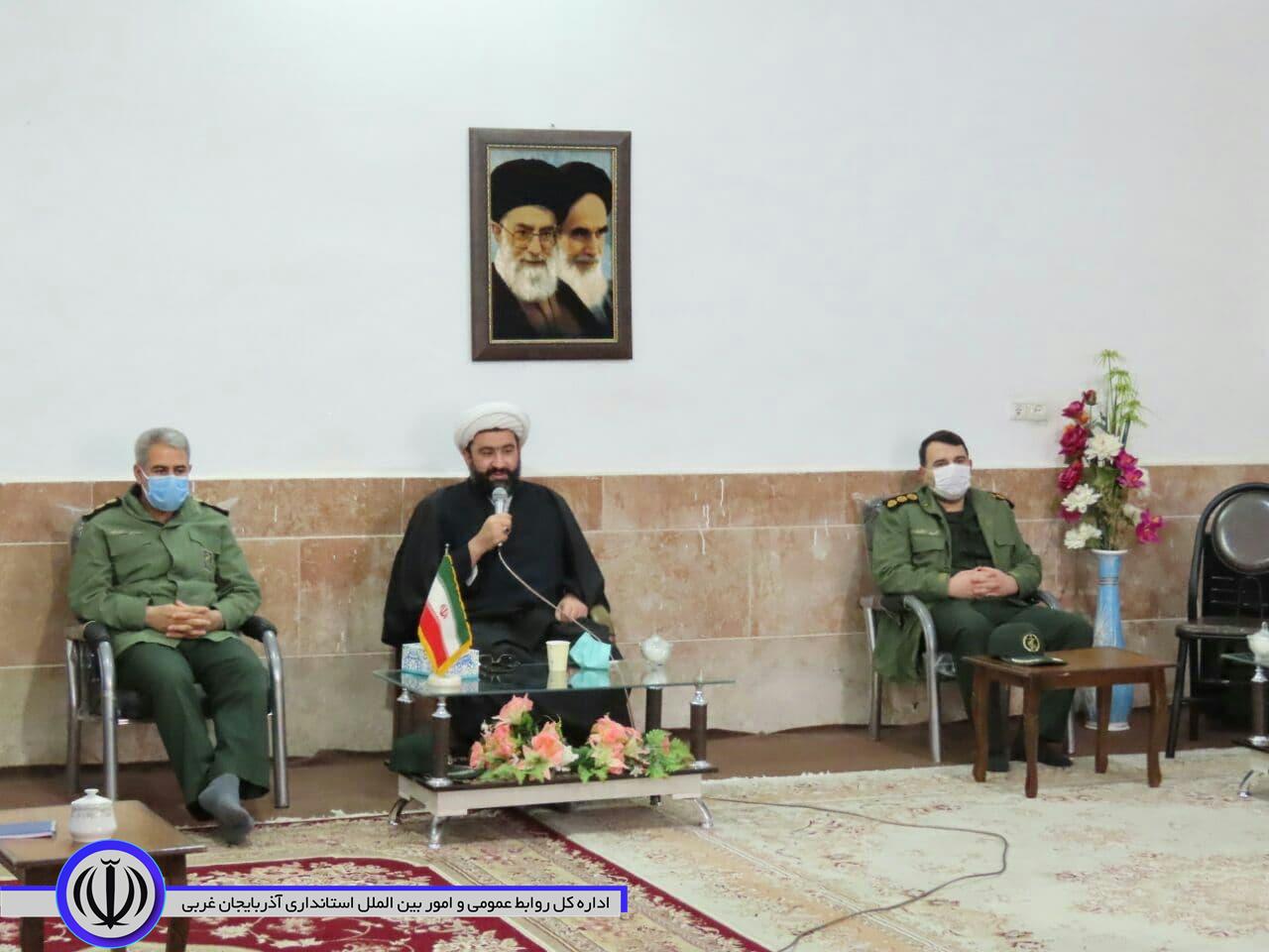 دیدار سرپرست فرمانداری با امام جمعه درشهرستان چایپاره