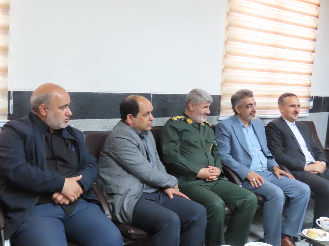 دیدار فرماندار و اعضای شورای تأمین شهرستان چایپاره با فرمانده جدید انتظامی