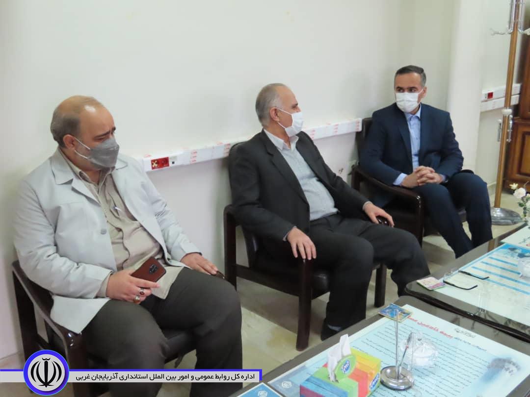 بازدید سرزده شکورزاده فرماندار شهرستان چایپاره از اداره تأمین اجتماعی شهرستان