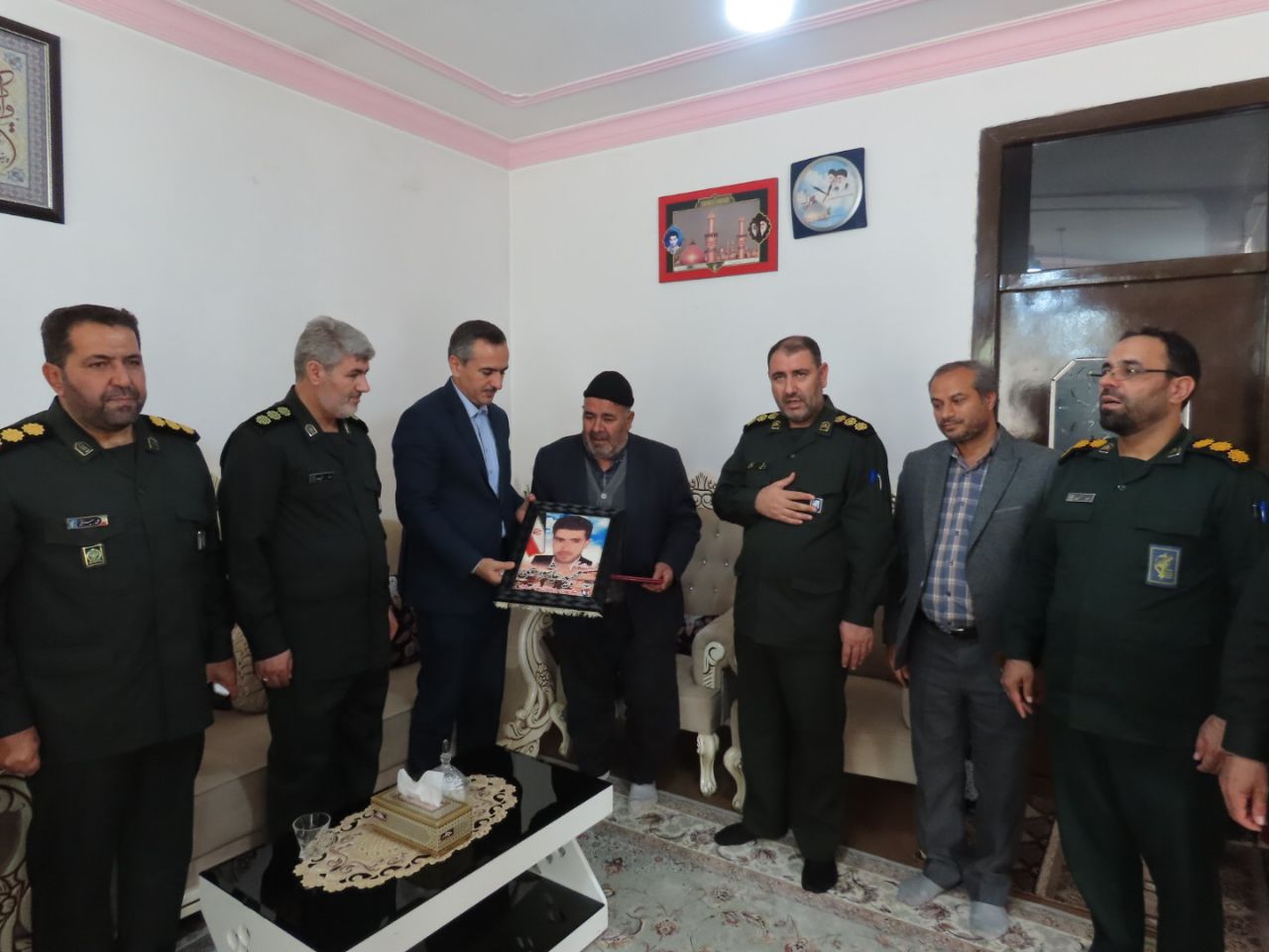 تجلیل از مقام شامخ خانواده معظم شهدا