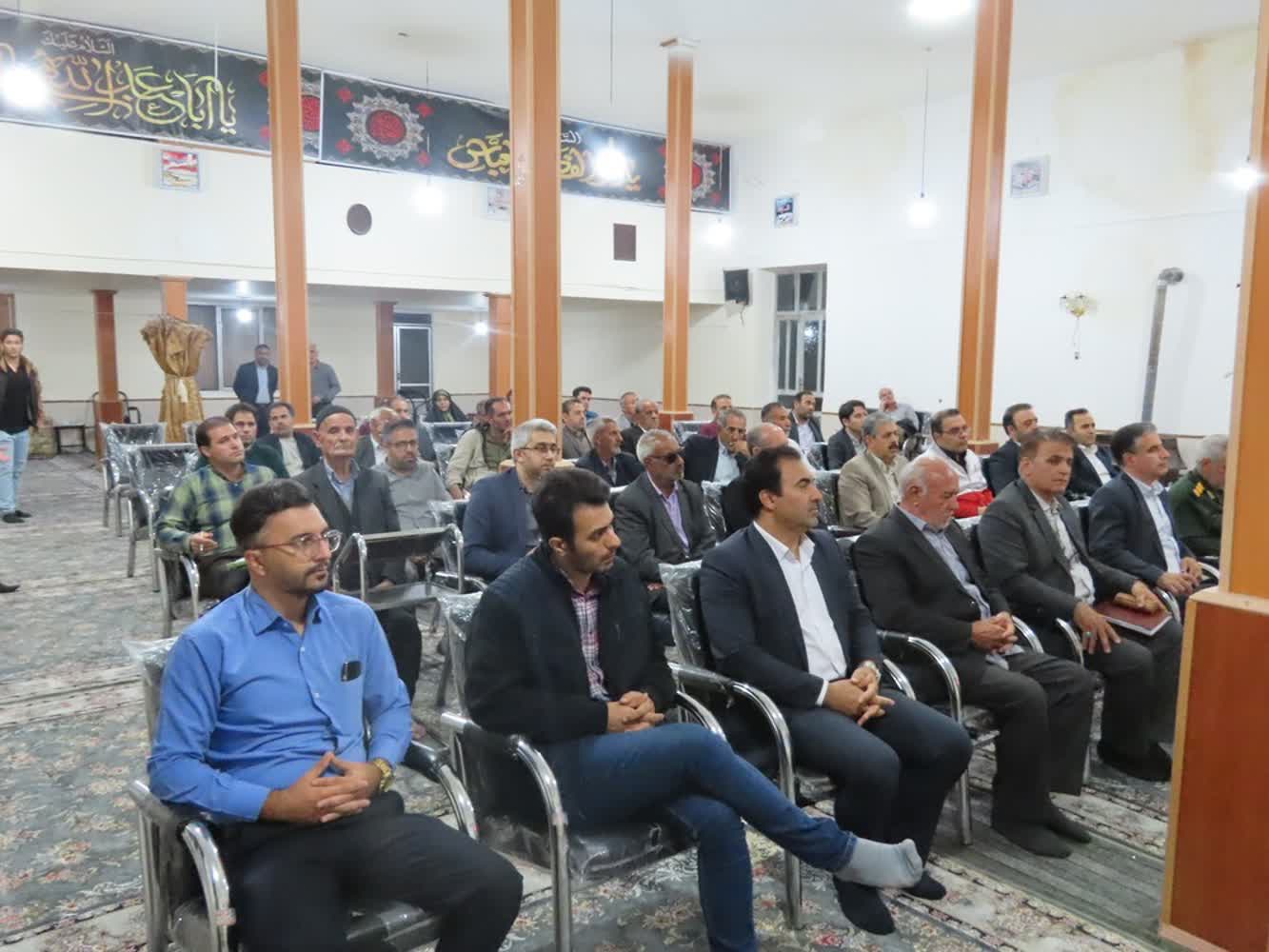 پنجمین جلسه شبکه مدیریت محله‌محور شهر قره‌ضیاءالدین در محله جمال‌آباد برگزار شد