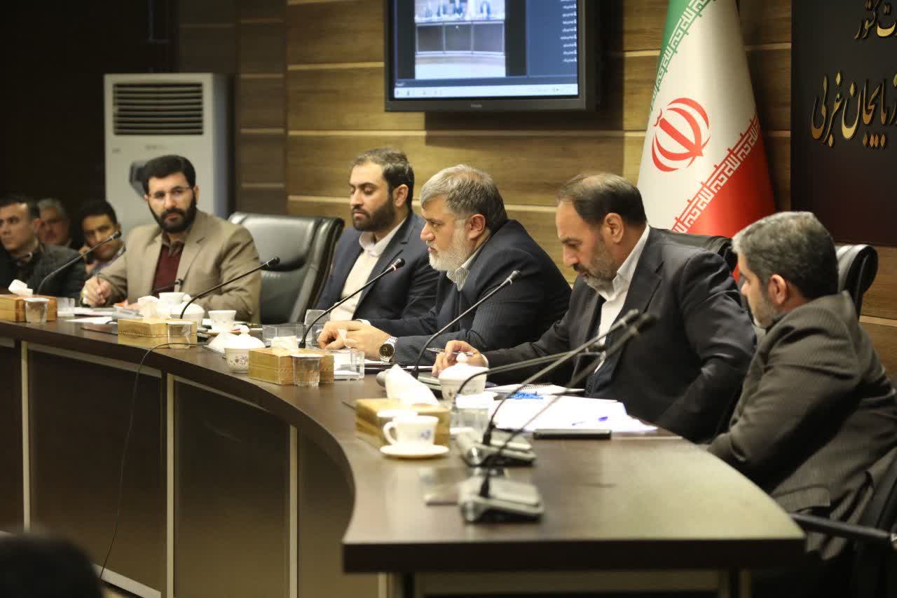 برگزاری جلسه کارگروه اقتصادی اشتغال و یرمایه گذاری استاندبه ریاست محمد صادق معتمدیان استاندار آذدبایجان غربی