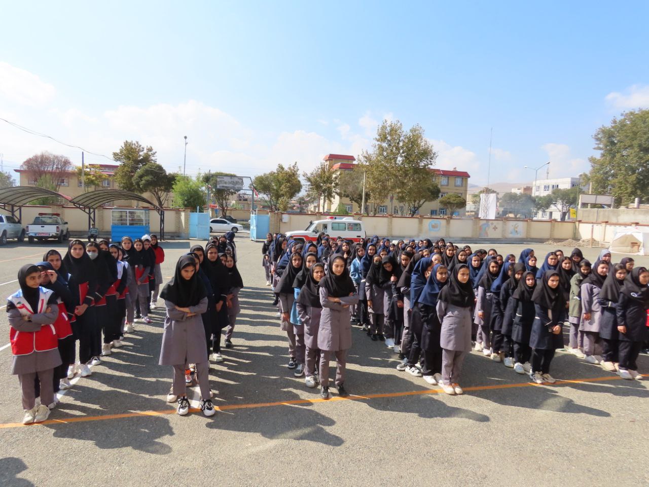 برگزاری مانور سراسری زلزله و ایمنی در مدارس شهرستان چایپاره