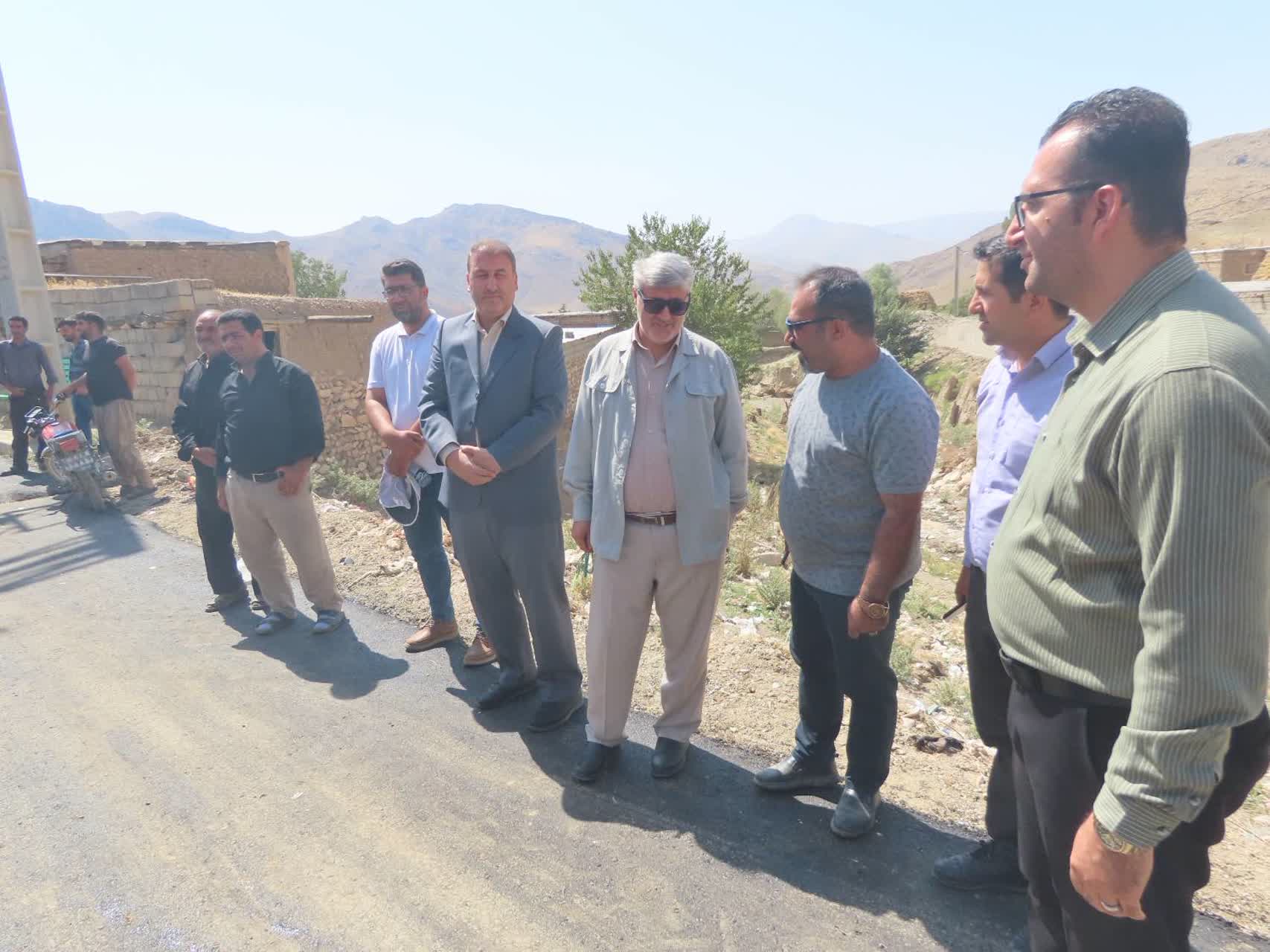 طرح عمرانی بهسازی و آسفالت معابر روستای شوریک آماده افتتاح شد