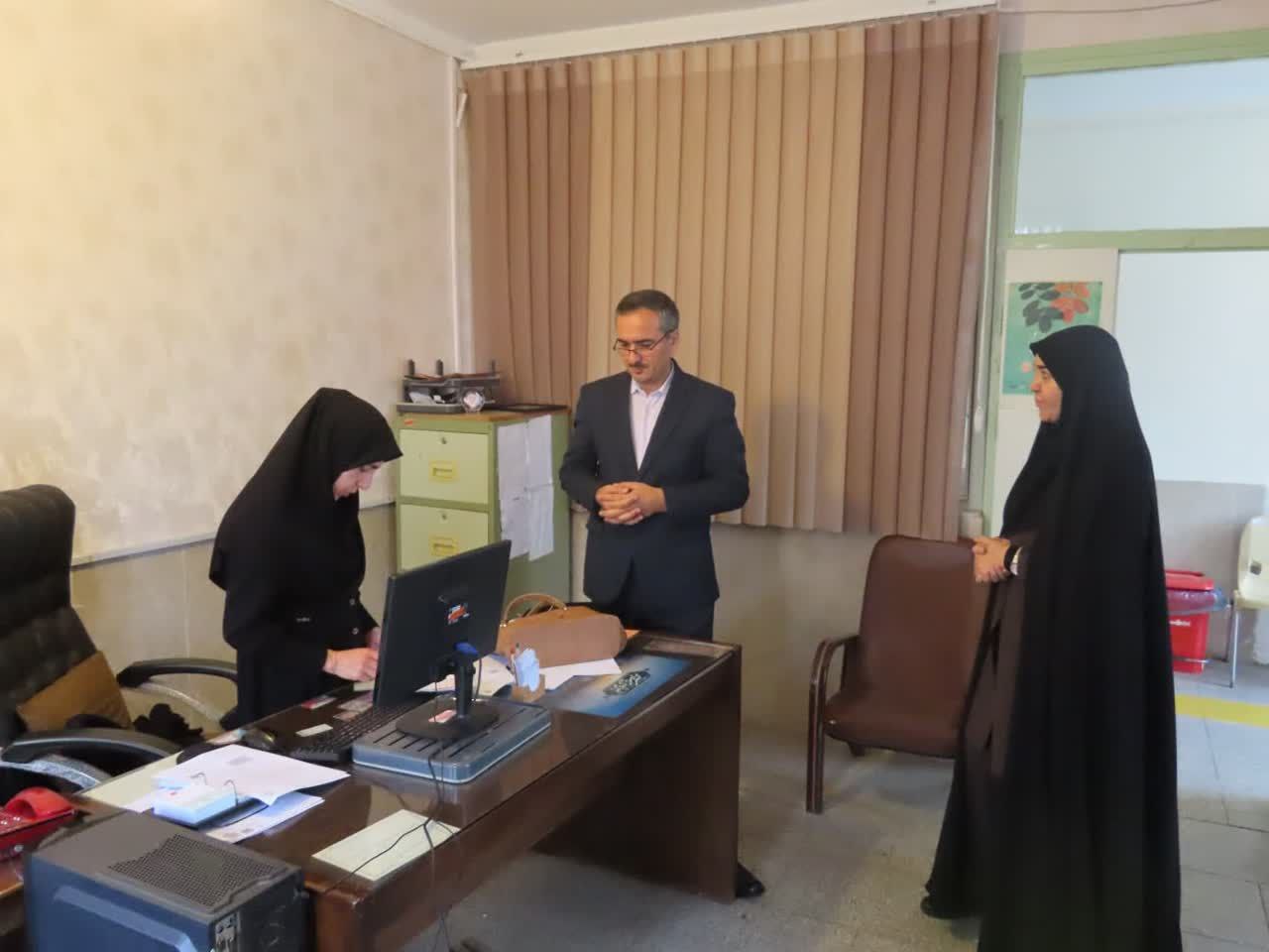 بازدید سرزده سعید شکورزاده فرماندار شهرستان چایپاره از بهزیستی شهرستان چایپاره