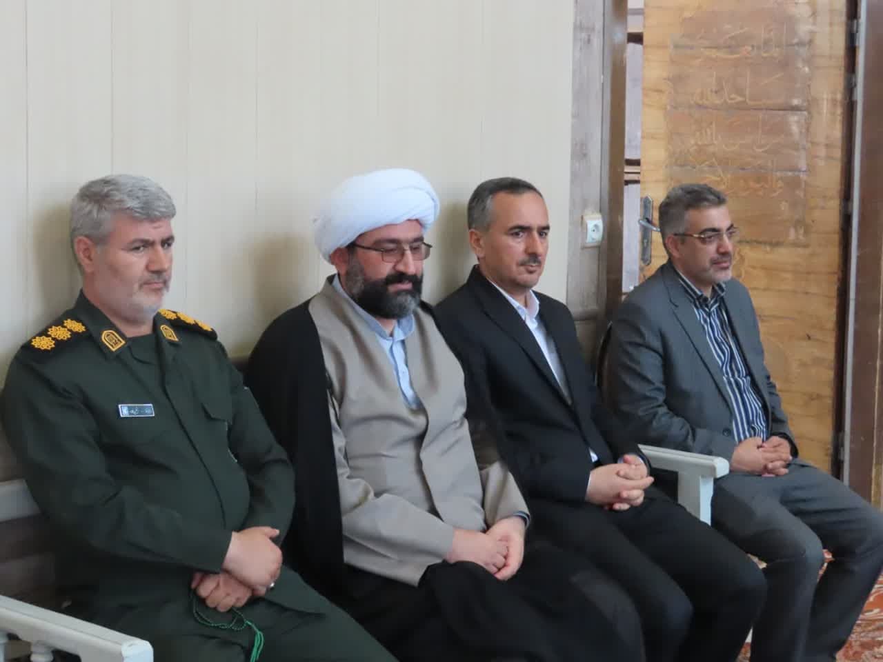برگزاری مراسم بزرگداشت شهدای قوه قضائیه با حضور فرماندار شهرستان چایپاره