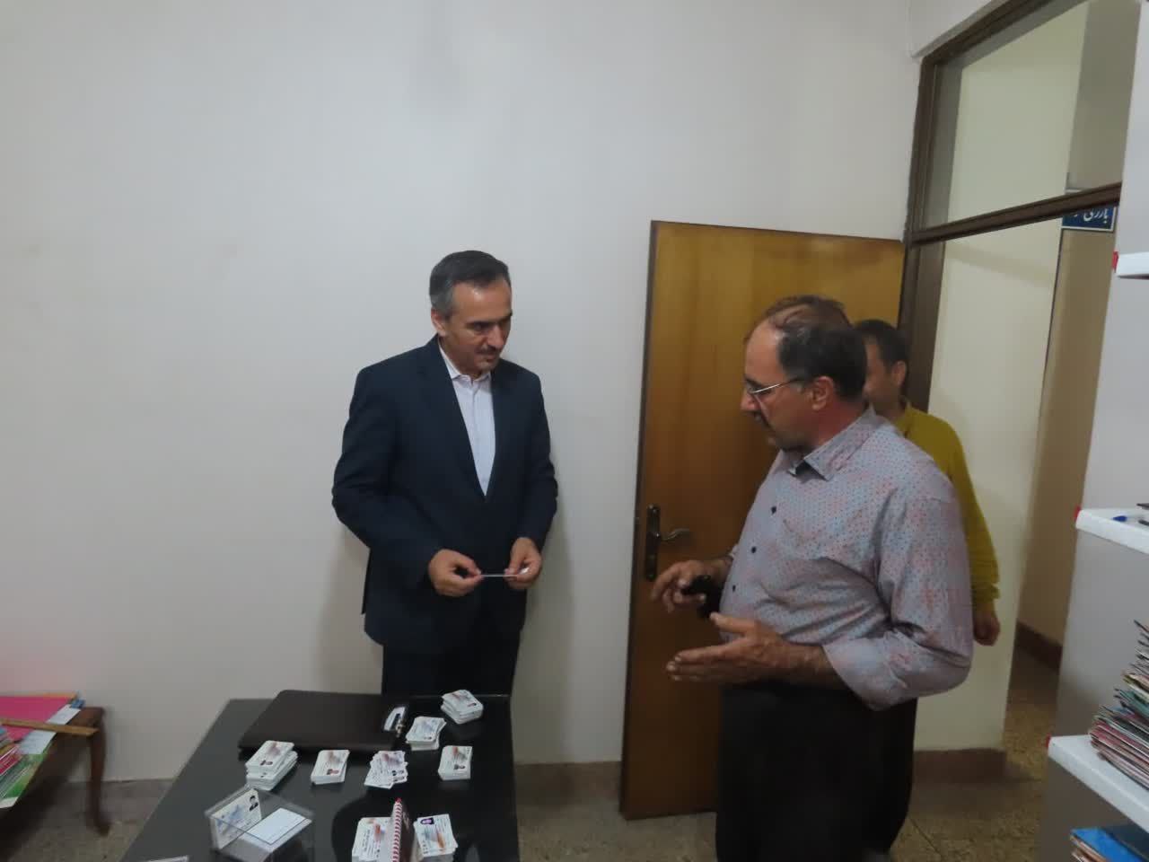 بازدید سرزده سعید شکورزاده فرماندار شهرستان چایپاره از اتاق اصناف شهرستان چایپاره