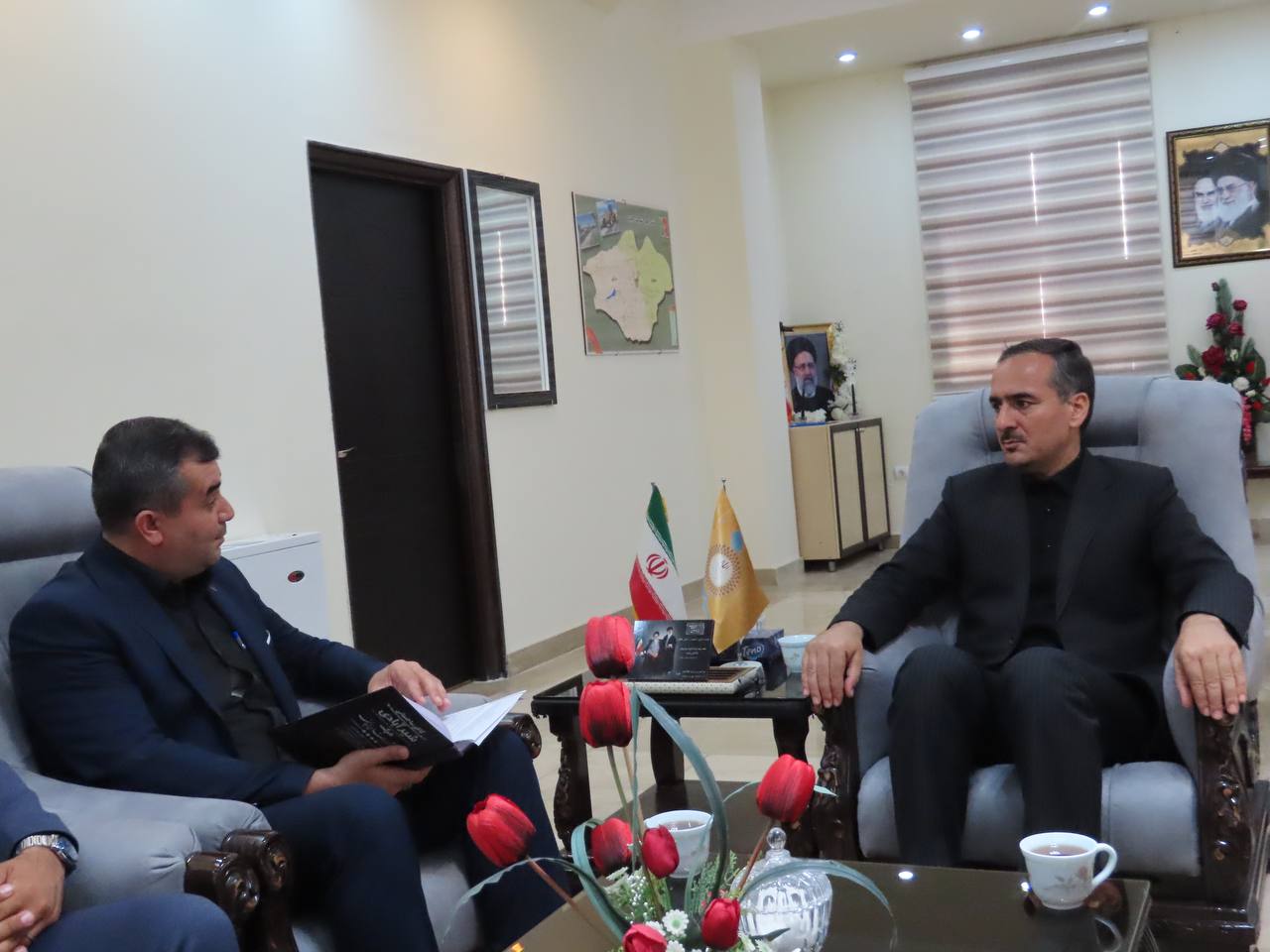 دیدار رییس و کارکنان سازمان تأمین اجتماعی شعبه چایپاره با فرماندار شهرستان