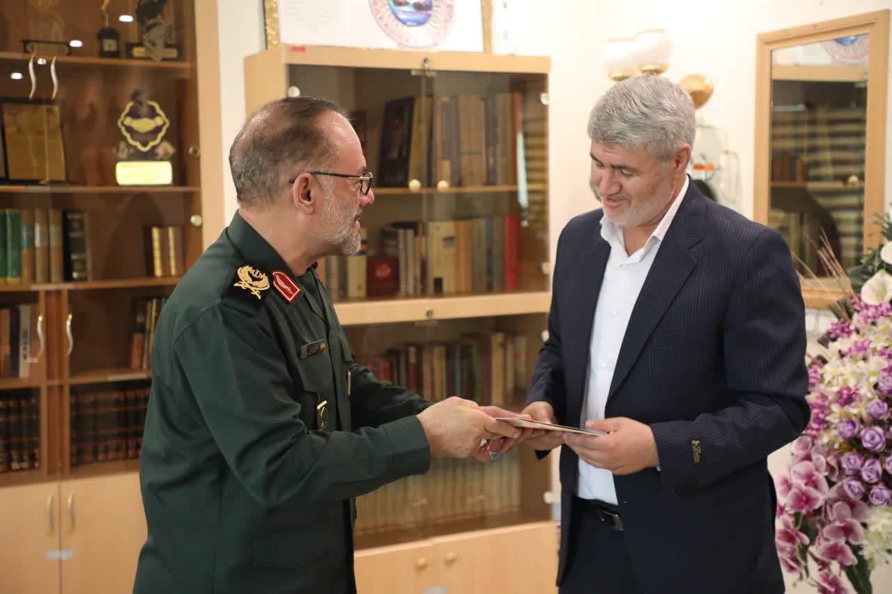 دیدار فرماندار شهرستان چایپاره با فرمانده سپاه شهداء استان