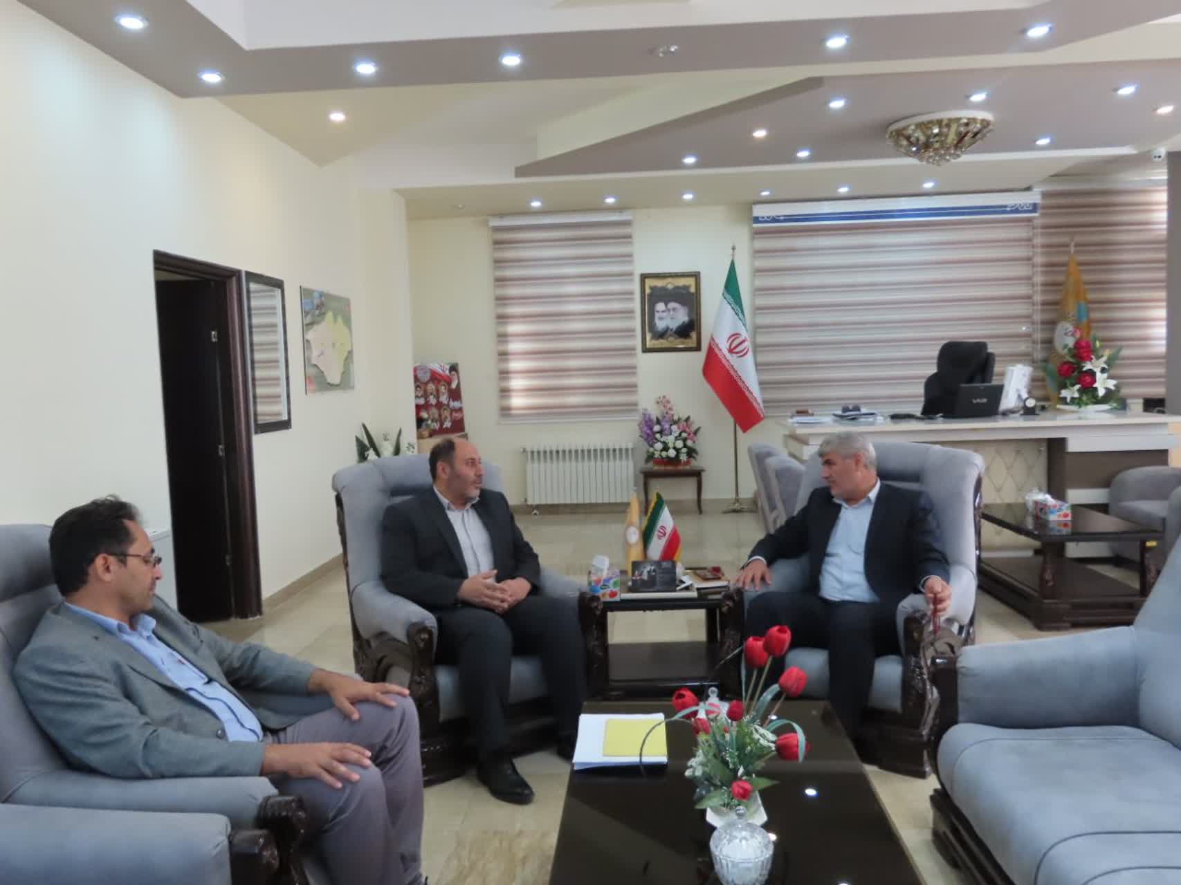 دیدار مدیر کل دامپزشکی استان با فرماندار