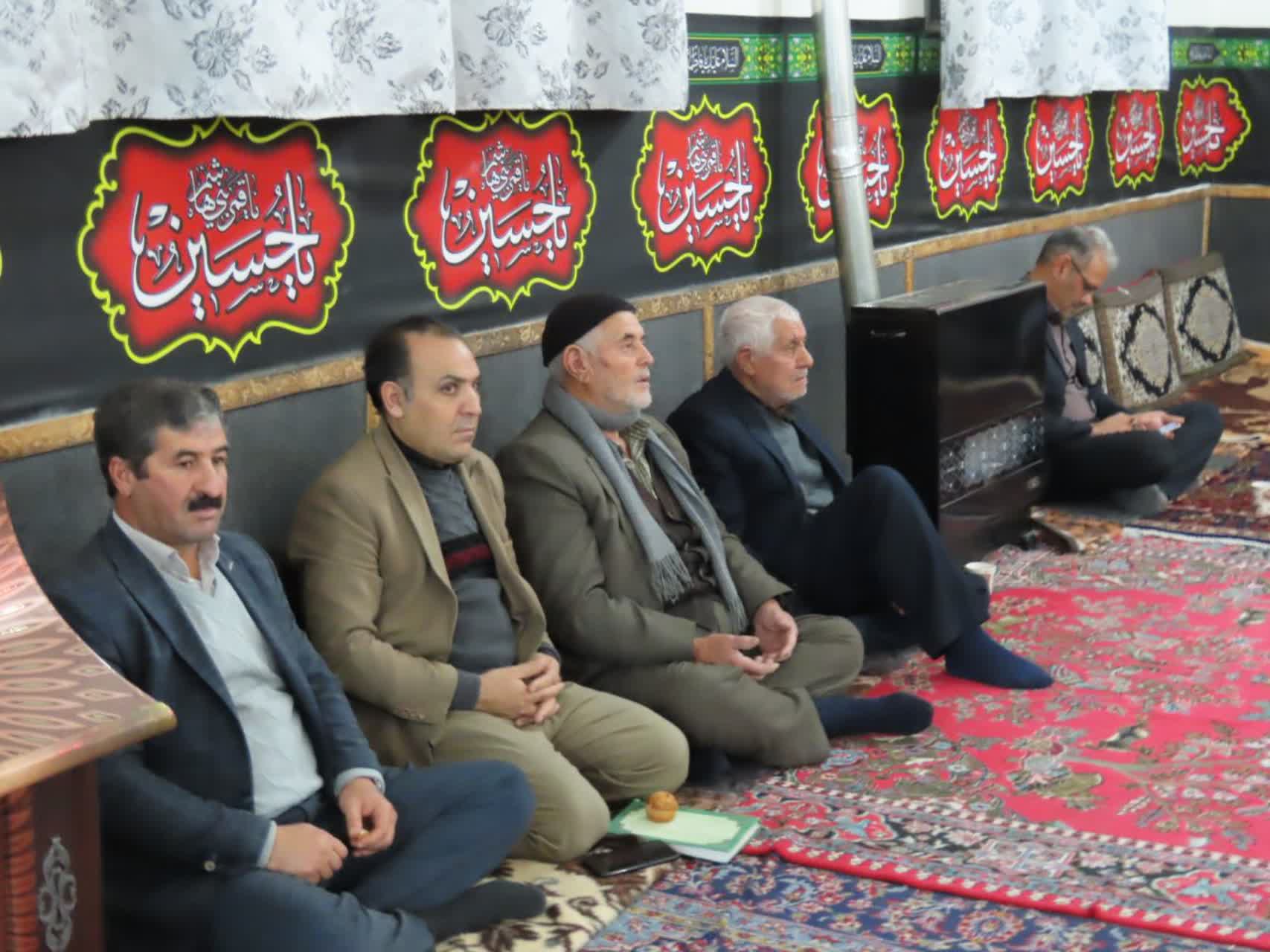 حضور فرماندار چایپاره در مراسم ایام فاطمیه در شهر حاجیلار