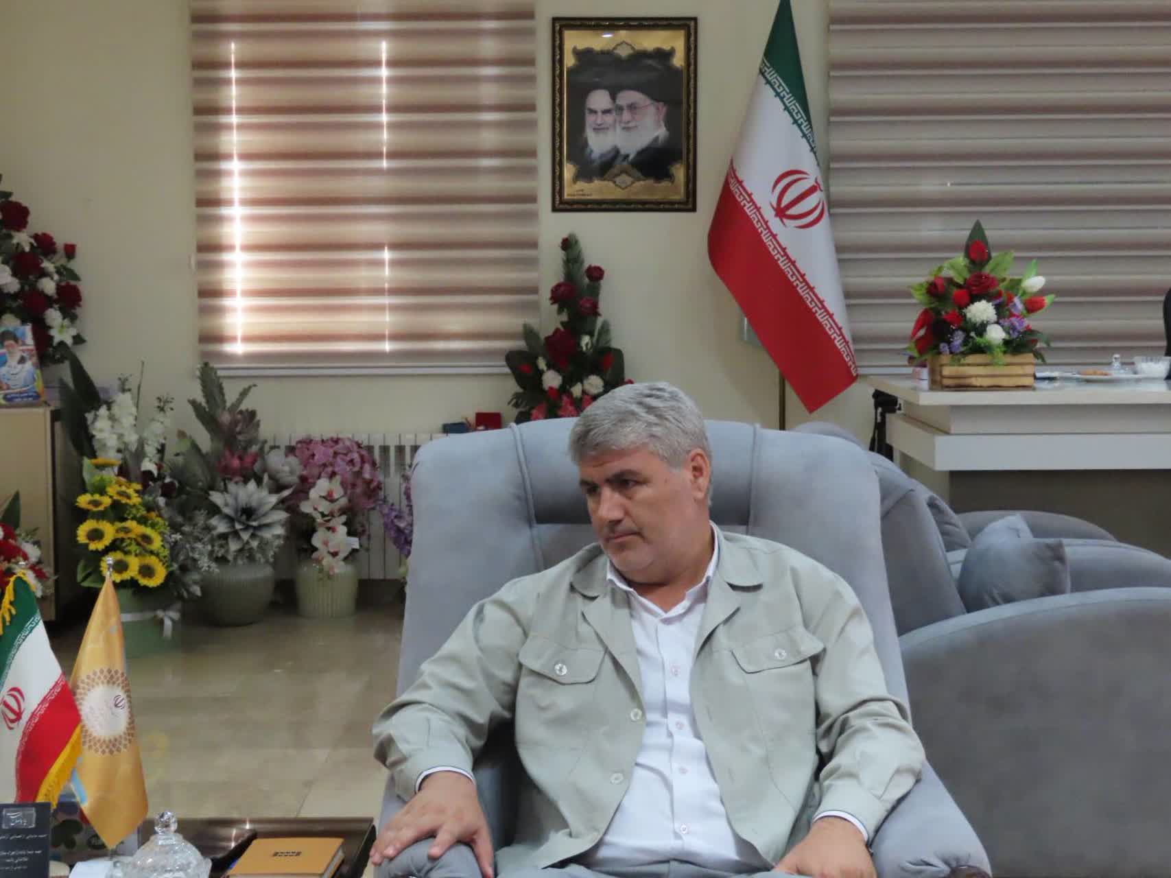 دیدار مدیر کمیته امداد امام خمینی(ره) شهرستان با سرپرست فرمانداری چایپاره جهت تبریک انتصاب ایشان