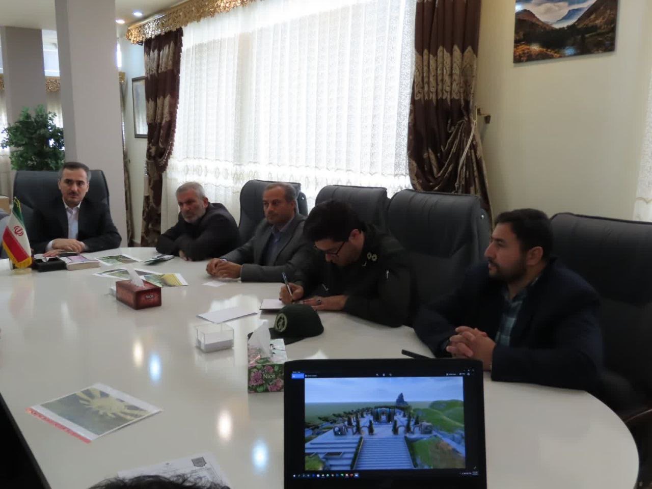 جلسه بررسی یادمان شهید گمنام روستای چورس