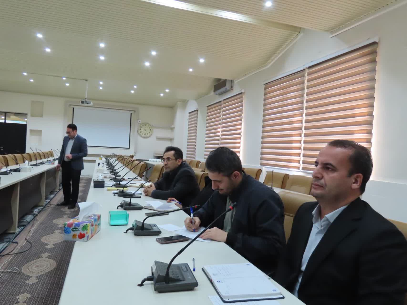 برگزاری جلسه هماهنگی نحوه توزیع نهاده‌های دامی در شهرستان چایپاره