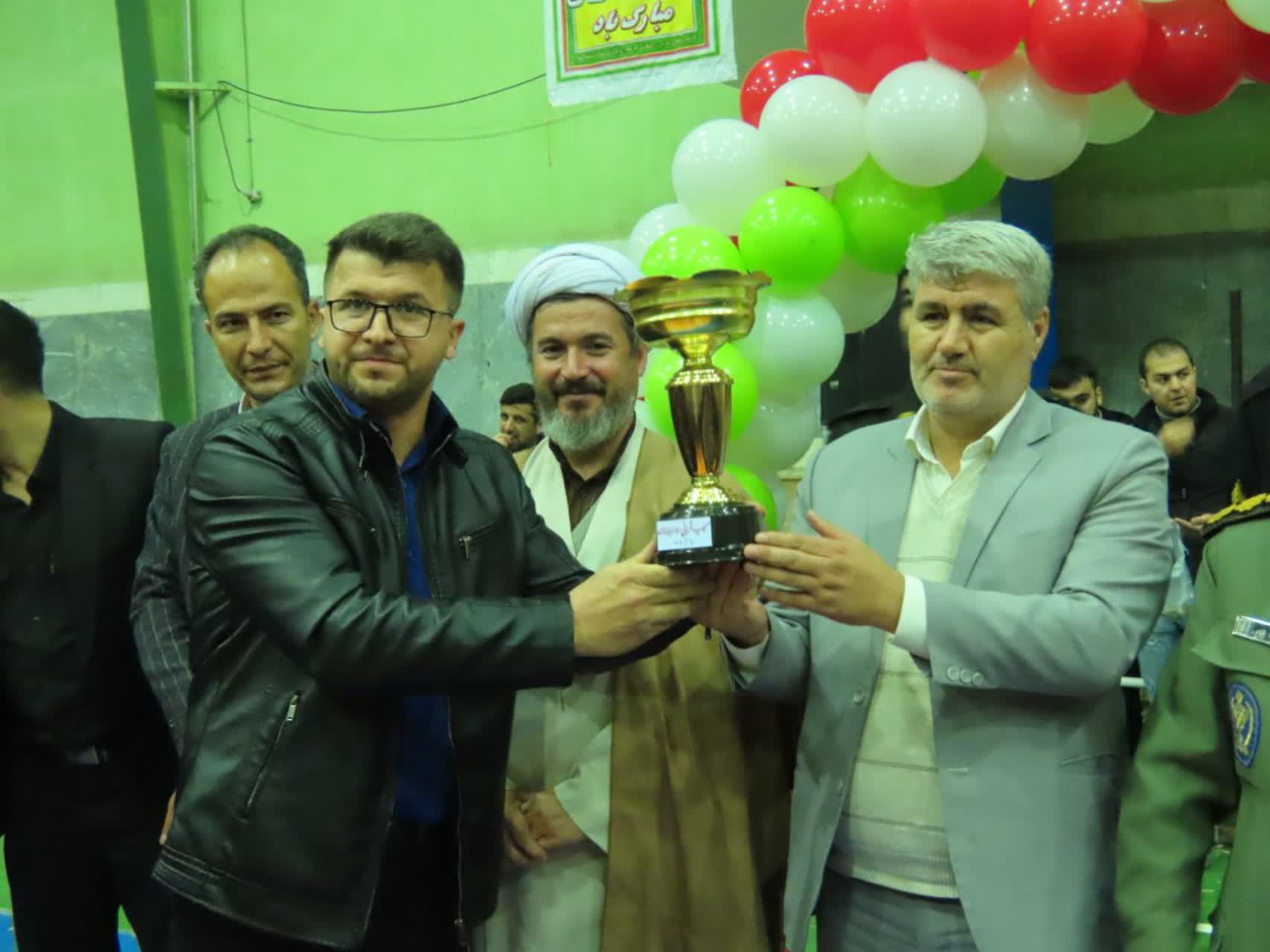 مسابقه نهایی فوتسال جام فجر برگزار شد