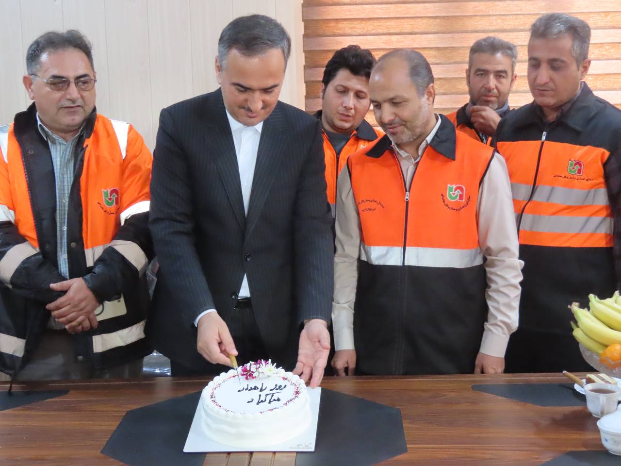 تجلیل فرماندار از راهداران شهرستان چایپاره