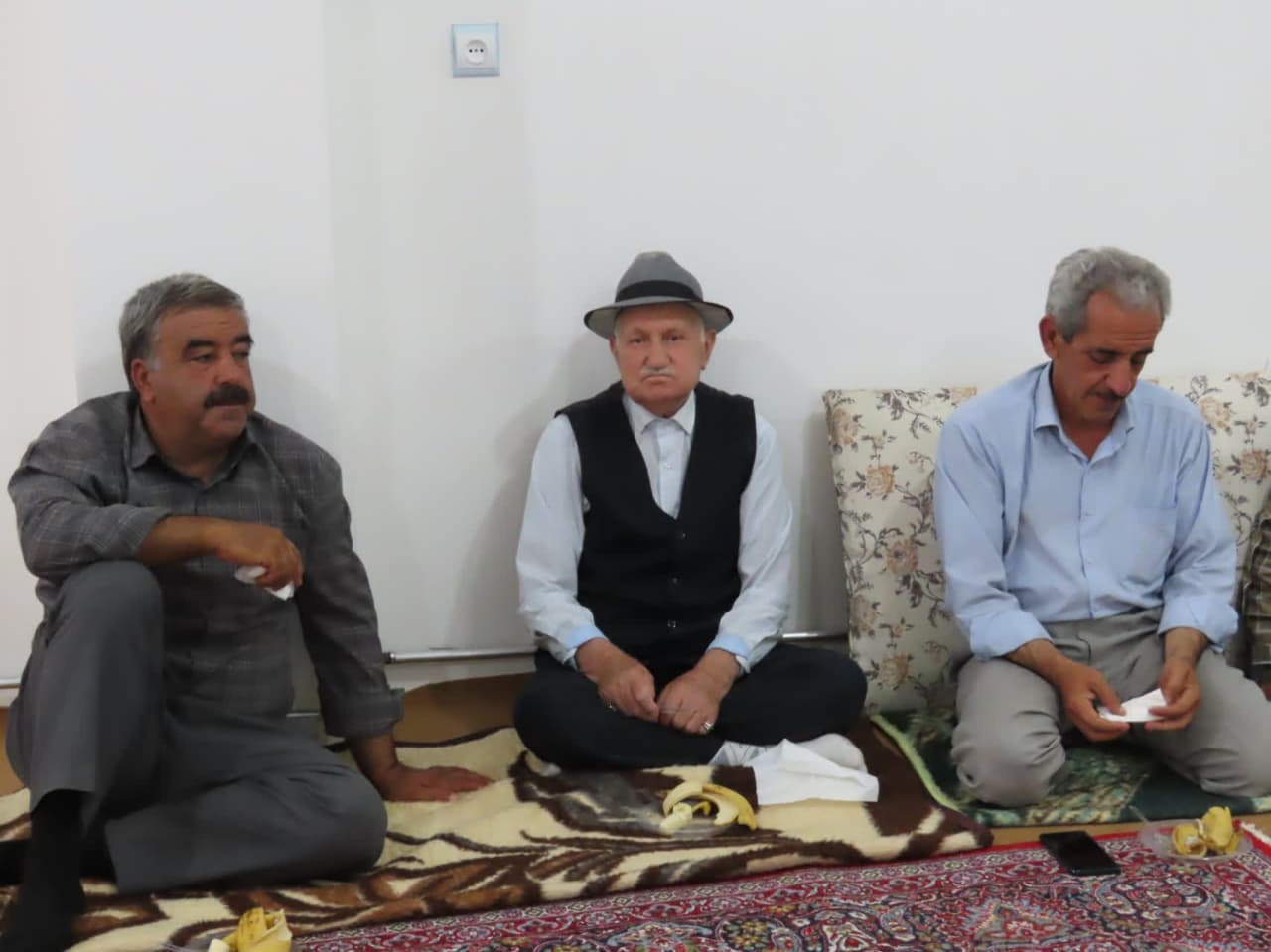 افتتاح حسینیه قمر بنی هاشم محله بیکجوان و مراسم جشن غدیر خم در آن حسینیه