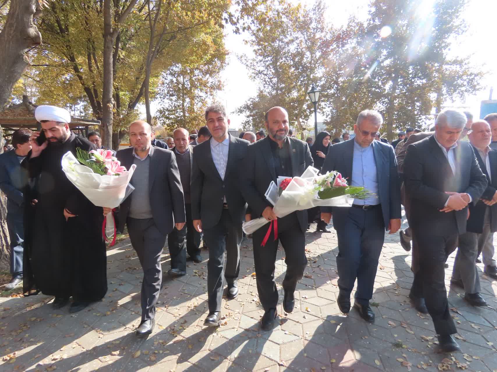 برگزاری مراسم کلنگ زنی دبستان 12 کلاسه خیرساز شهید رستاد