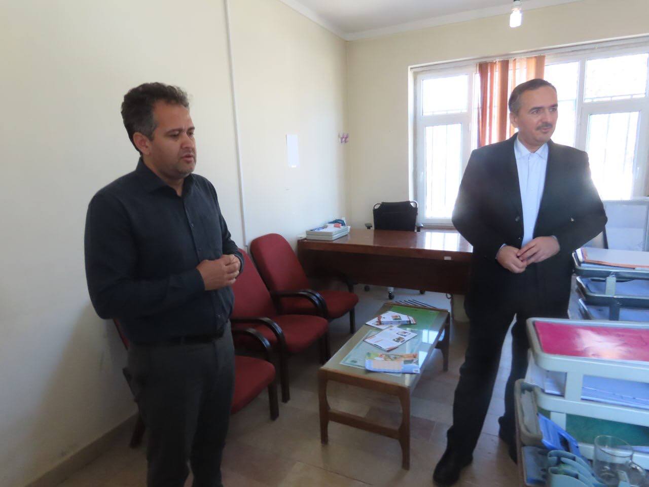 بازدید سرزده سعید شکورزاده فرماندار شهرستان چایپاره از اداره منابع طبیعی و آبخیزداری شهرستان چایپاره