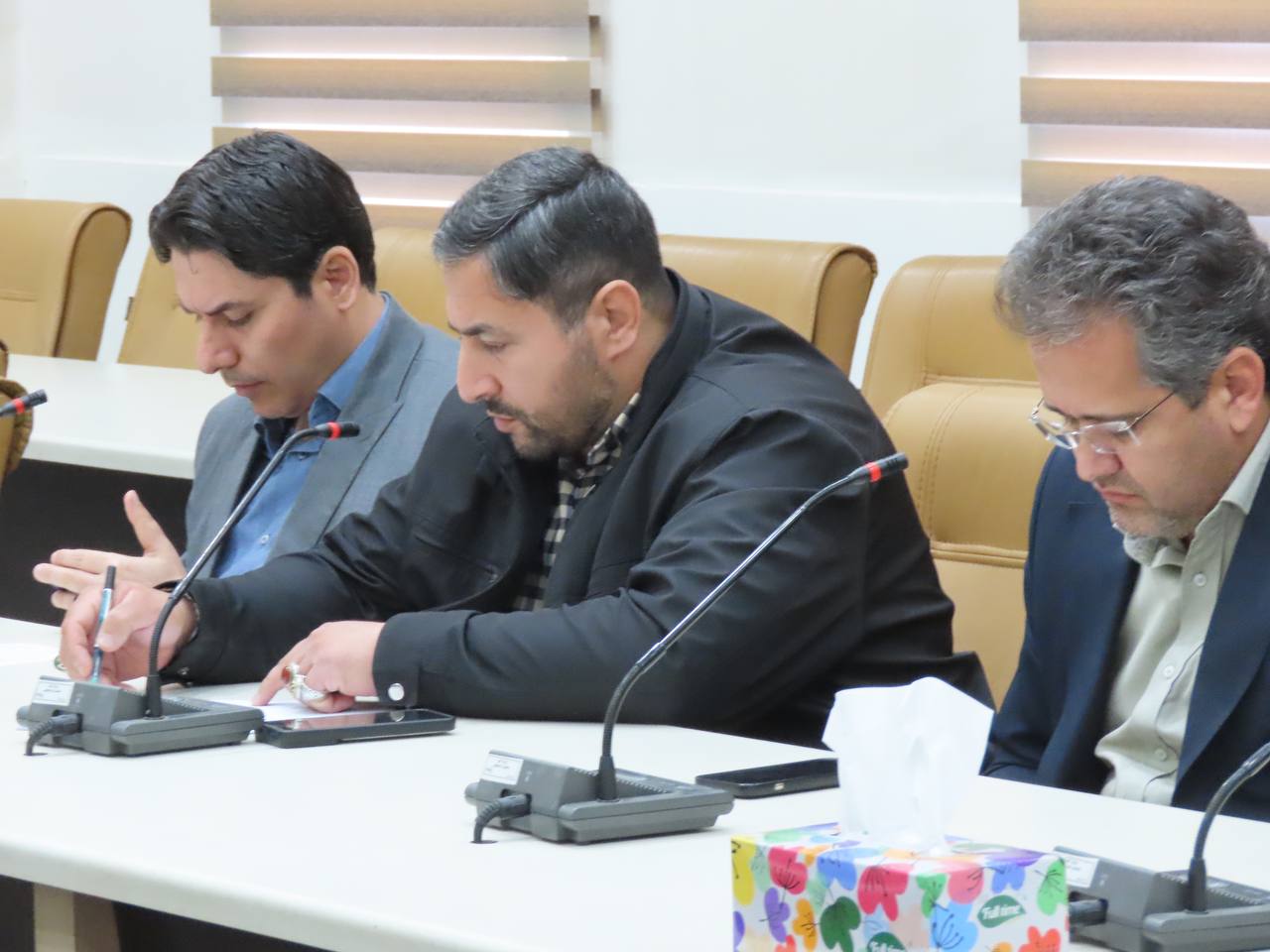 جلسه کارگروه اشتغال و سرمایه گذاری شهرستان چایپاره