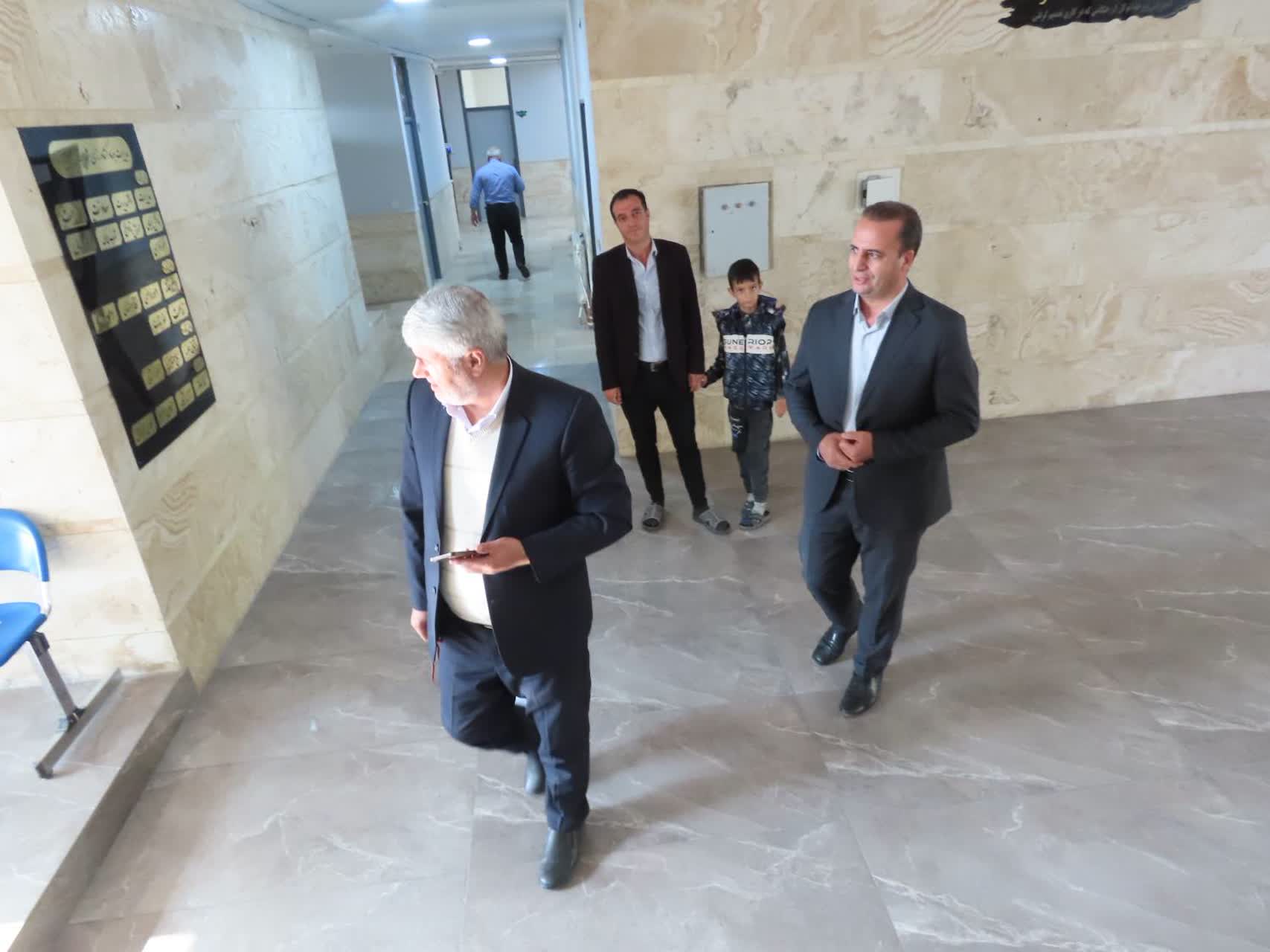 بازدید سرزده رضا اقلیمیان فرماندار چایپاره از جهاد کشاورزی