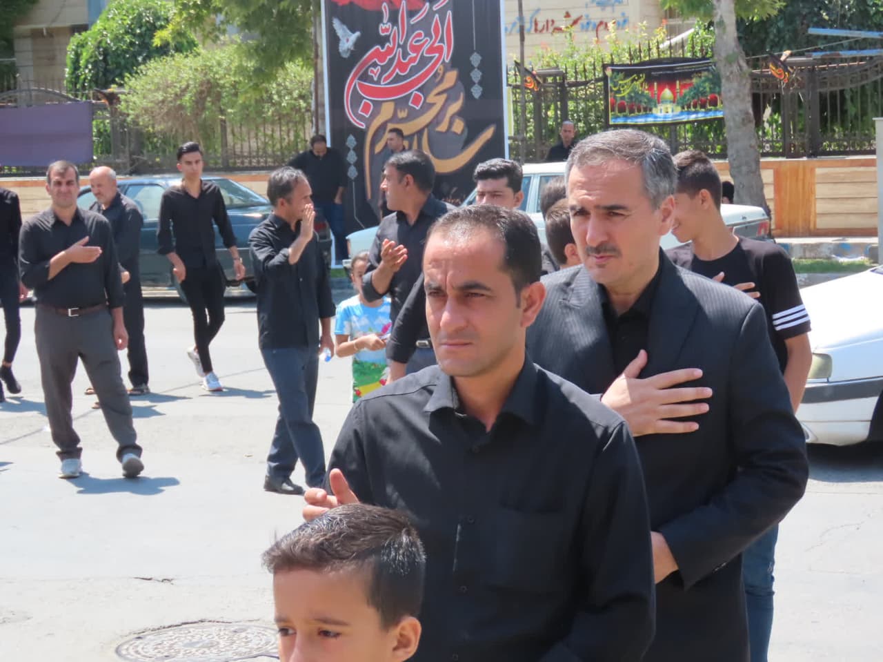 حضور فرماندار چایپاره در مراسم عزاداری و سینه زنی
