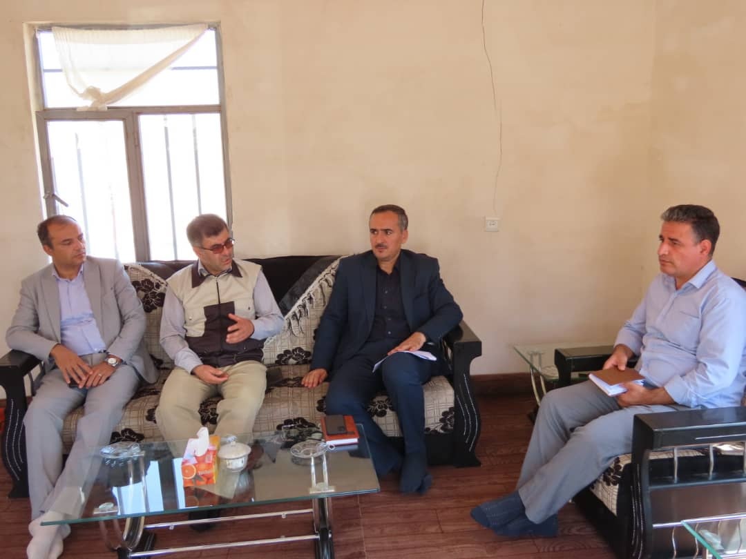بازدید فرماندار شهرستان چایپاره از معدن شن و ماسه قزل قوم