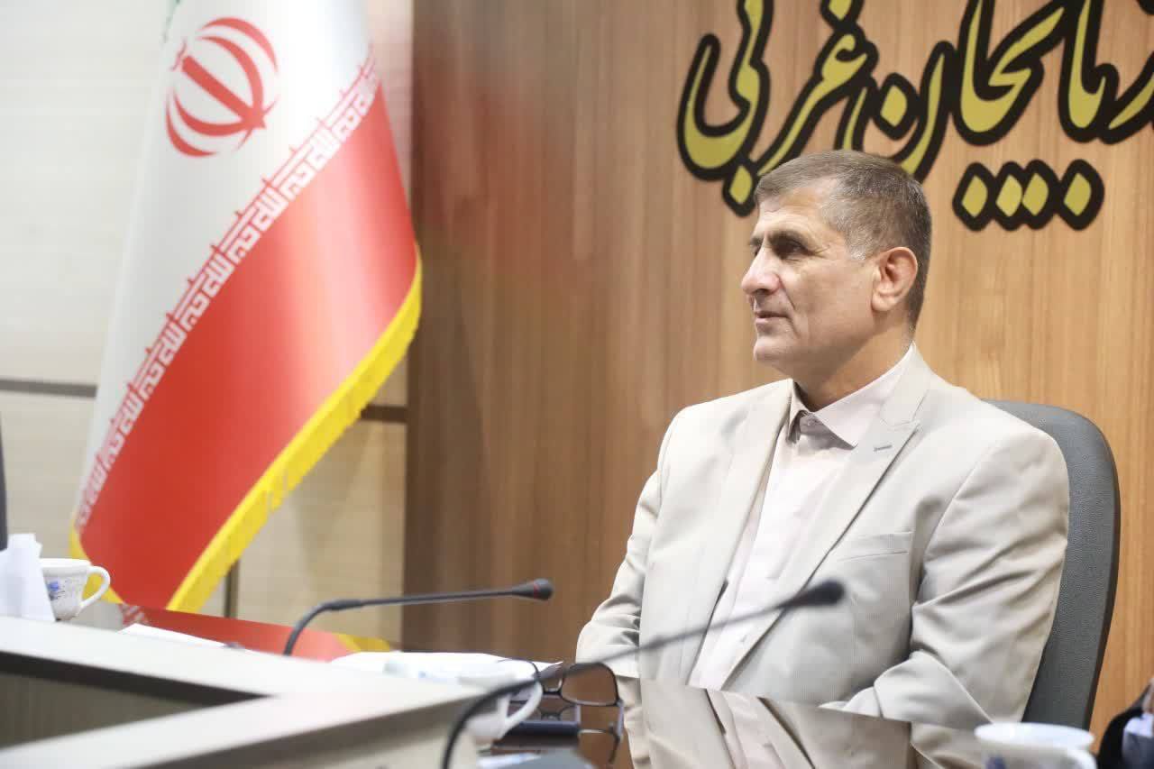سرپرست معاونت توسعه مدیریت و منابع استانداری آذربایجانغربی از تغییر ساعت اداری در استان آذربایجانغربی خبر داد