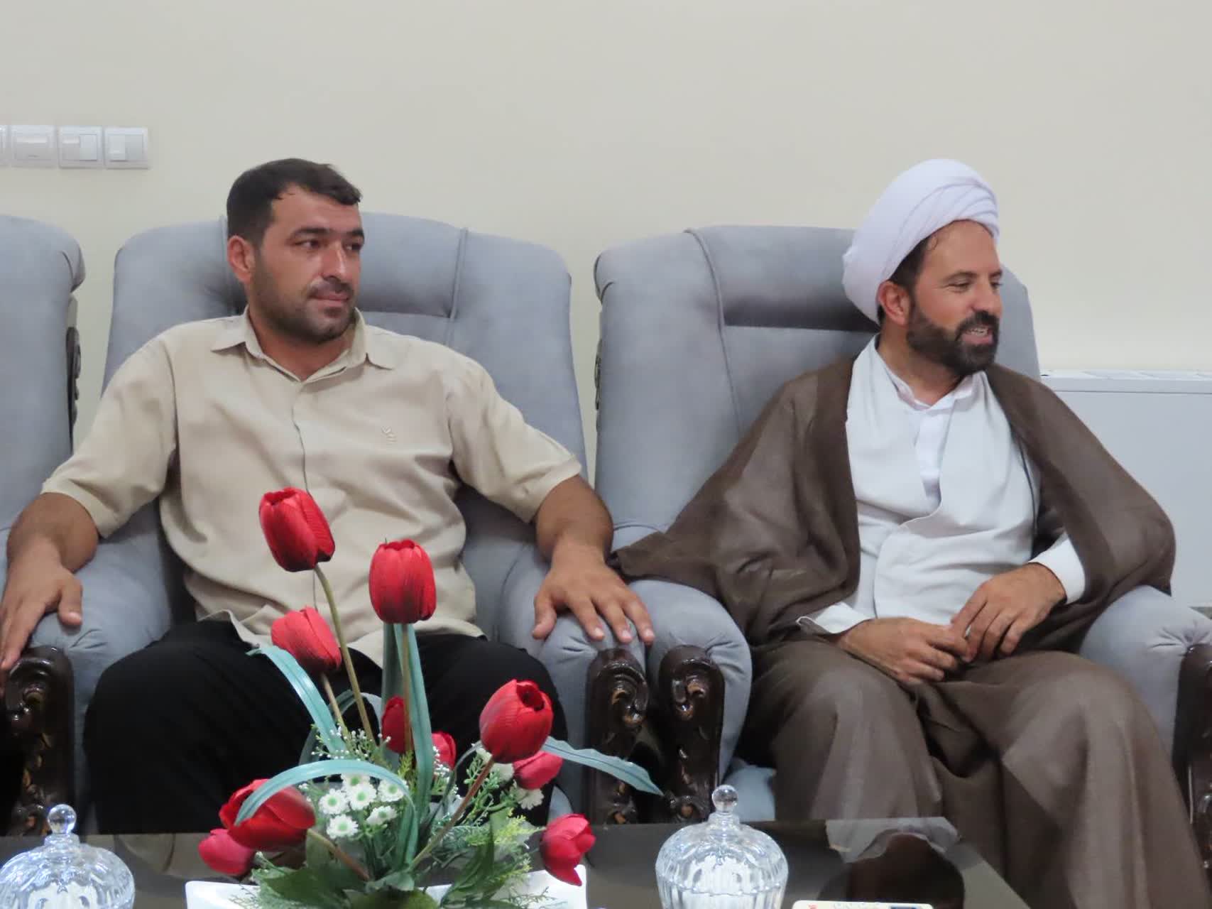 دیدار رییس اداره تبلیغات اسلامی و مداحان شهرستان با سرپرست فرمانداری چایپاره جهت تبریک انتصاب ایشان