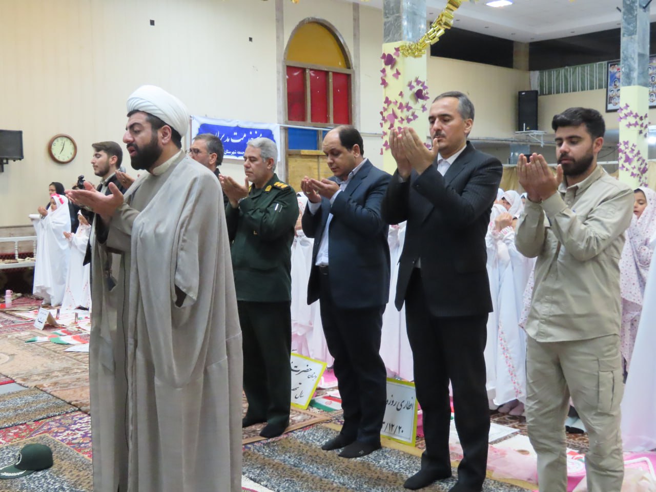 برگزاری جشن تکلیف و مراسم افطار روزه اولی دانش آموزان دختر شهرستان چایپاره