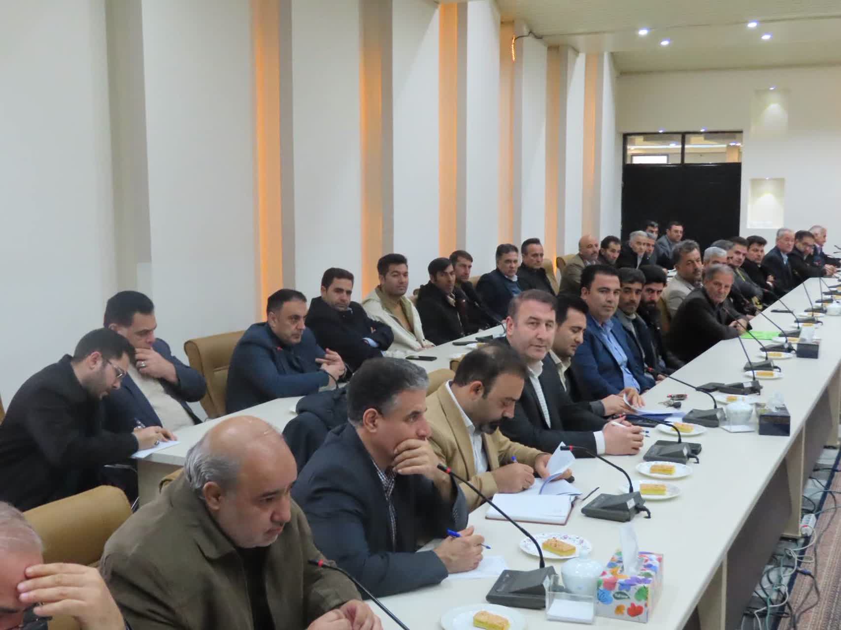 برگزاری جلسه بررسی و پیگیری مشکلات روستاهای شهرستان چایپاره