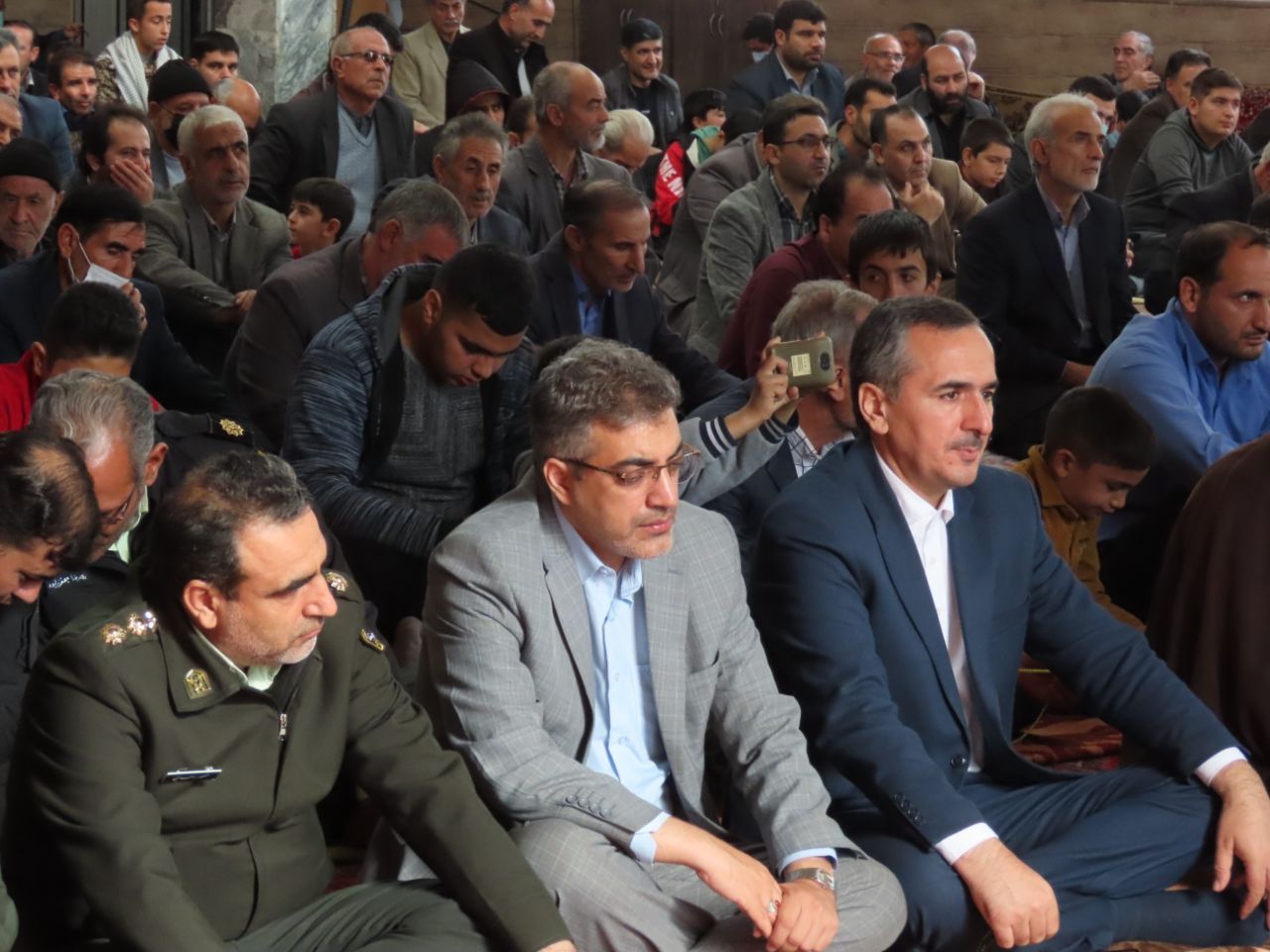 نماز جمعه 13 آبان چایپاره به امامت حجت الاسلام و المسلمین جمشیدی اقامه شد