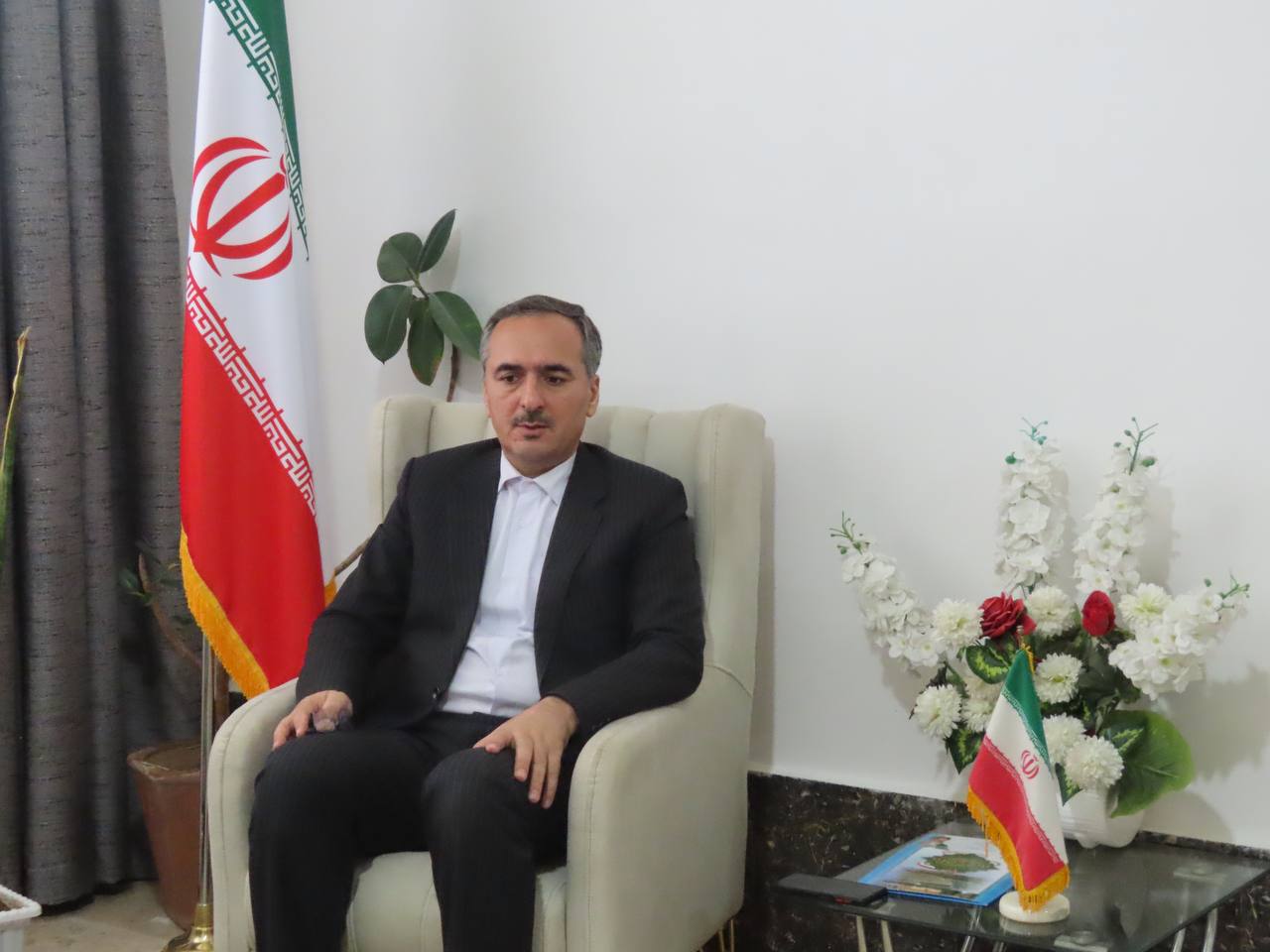 بازدید سرزده سعید شکورزاده فرماندار چایپاره از شهرداری حاجیلار