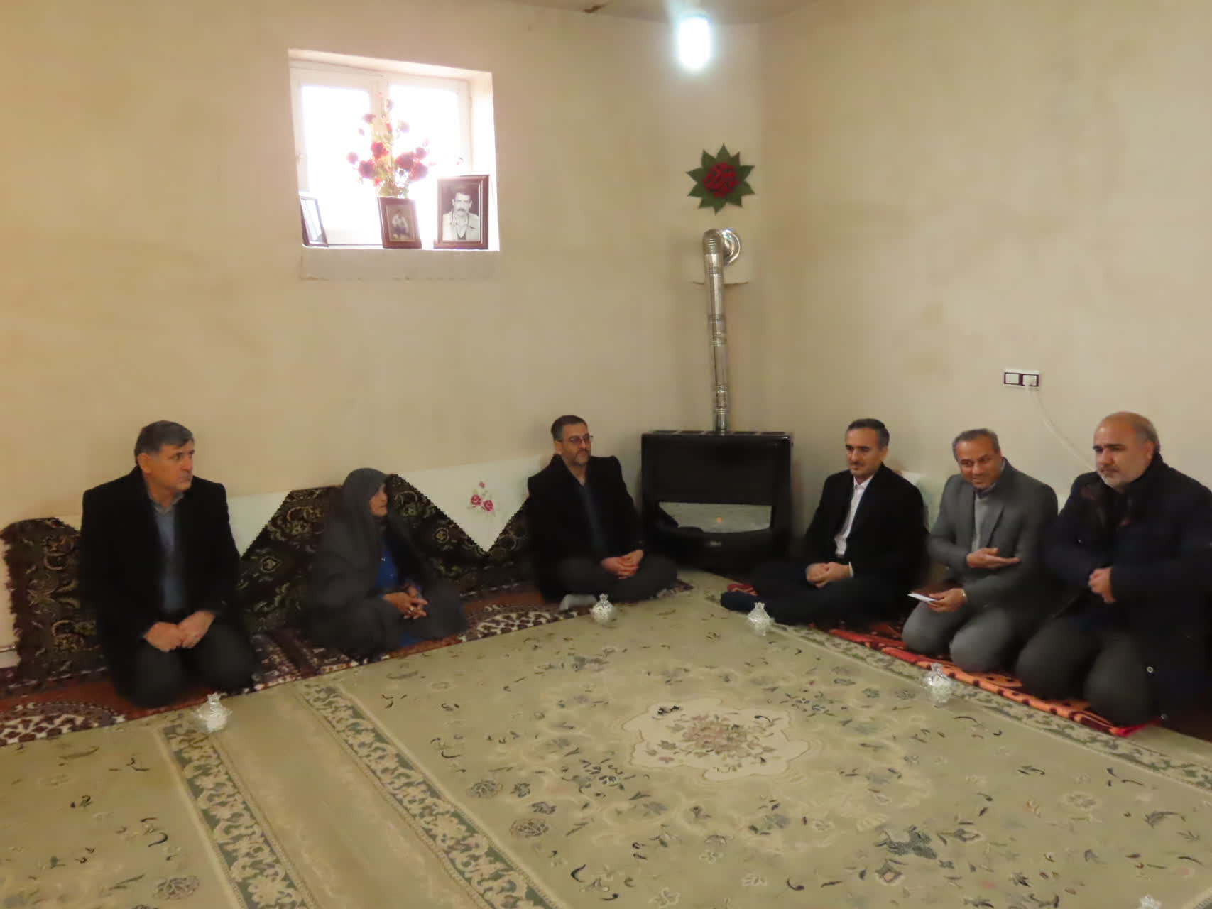 تجلیل از مقام شامخ خانواده شهداء
