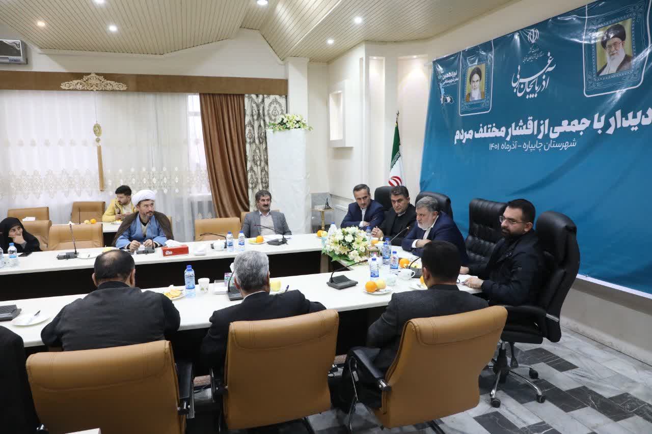 دیدار محمدصادق معتمدیان استاندار آذربایجانغربی با جمعی از اقشار مختلف مردم شهرستان چایپاره