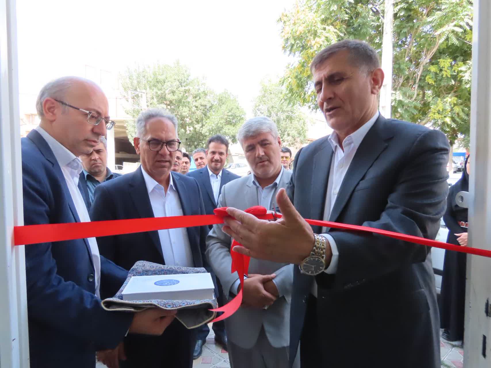 آیین افتتاح شعبه مرکزی پست بانک شهرستان چایپاره