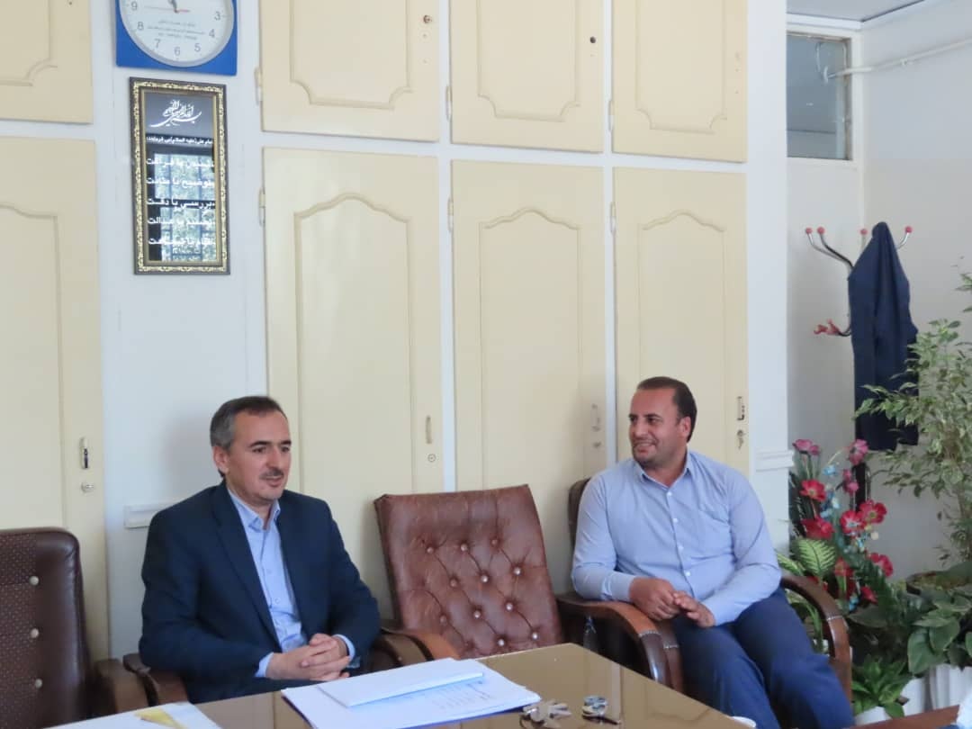 بازدید سرزده فرماندار شهرستان چایپاره از مدیریت جهاد کشاورزی