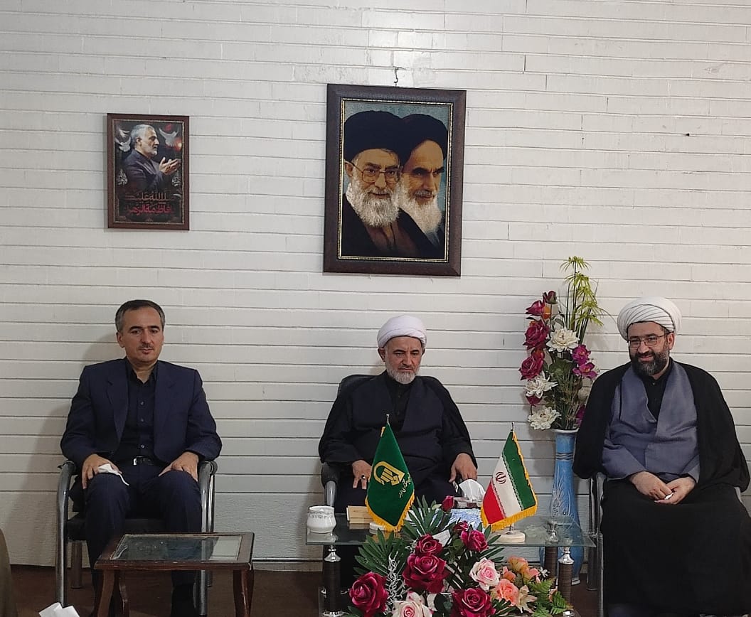 حضور آیت الله عسگر دیرباز نماینده محترم مردم استان آذربایجان غربی در مجلس خبرگان رهبری در شهرستان چایپاره