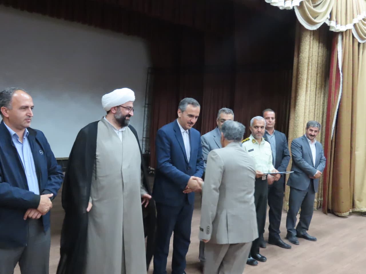 مراسم تجلیل از تلاشگران و فعالین عرصه جهادکشاورزی