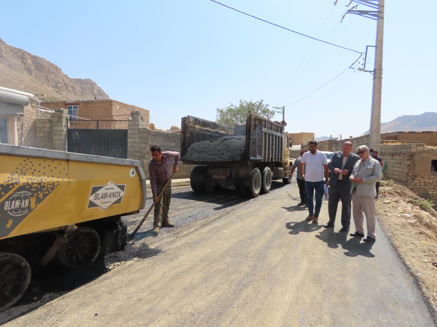 طرح عمرانی بهسازی و آسفالت معابر روستای شوریک آماده افتتاح شد