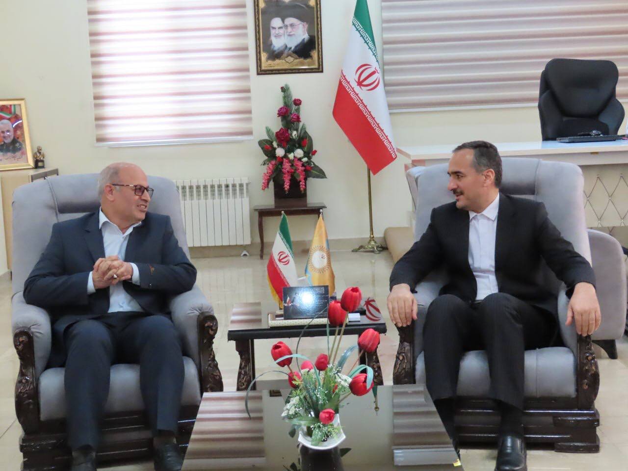 دیدار نوروزی روساء و مدیران دستگاه های اجرایی با فرماندار چایپاره